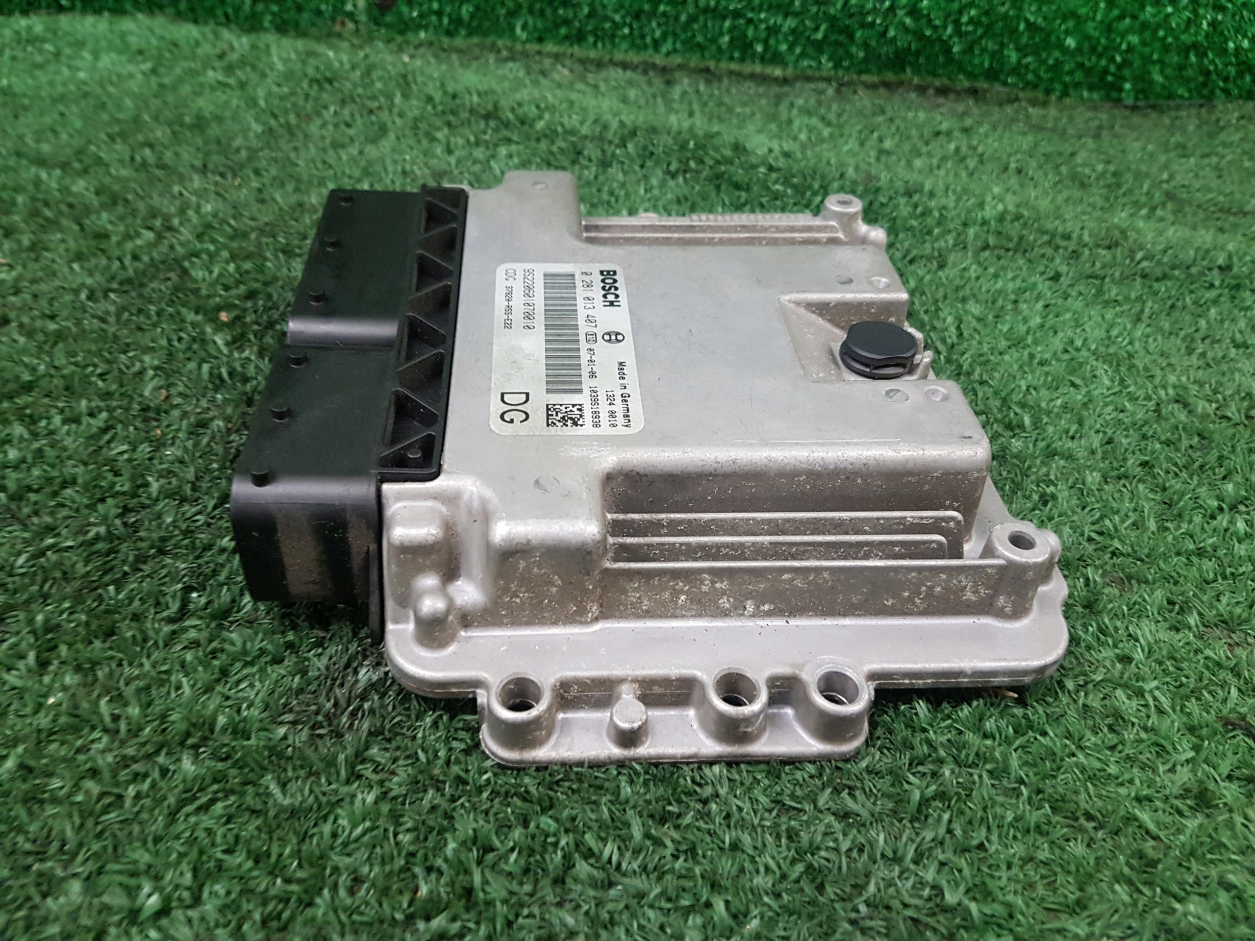 computer Motore Centralina HONDA CIVIC 8 UFO 0281013407 37820-RSS-E22
