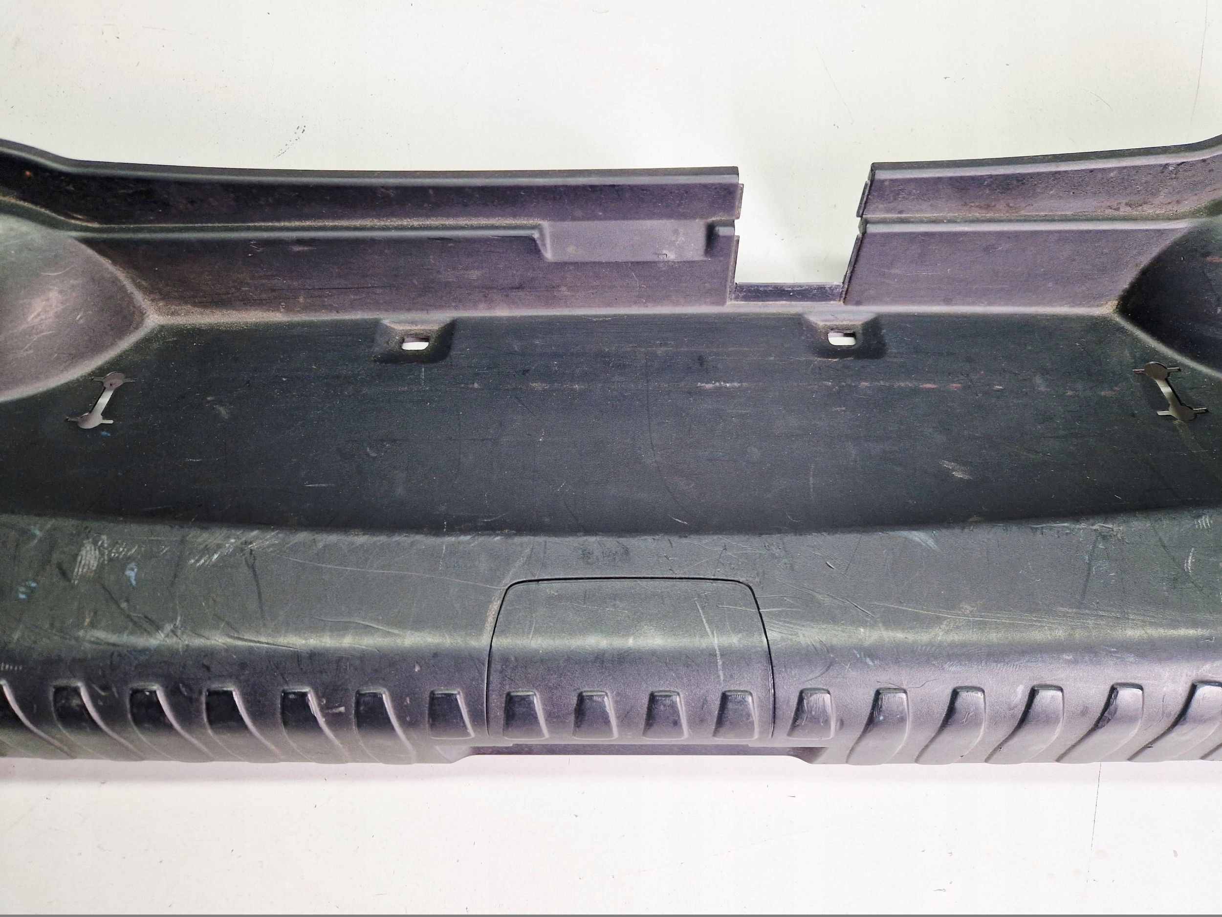 cap of the threshold boot cover supports rear part BMW 1 E81 E87 7123335