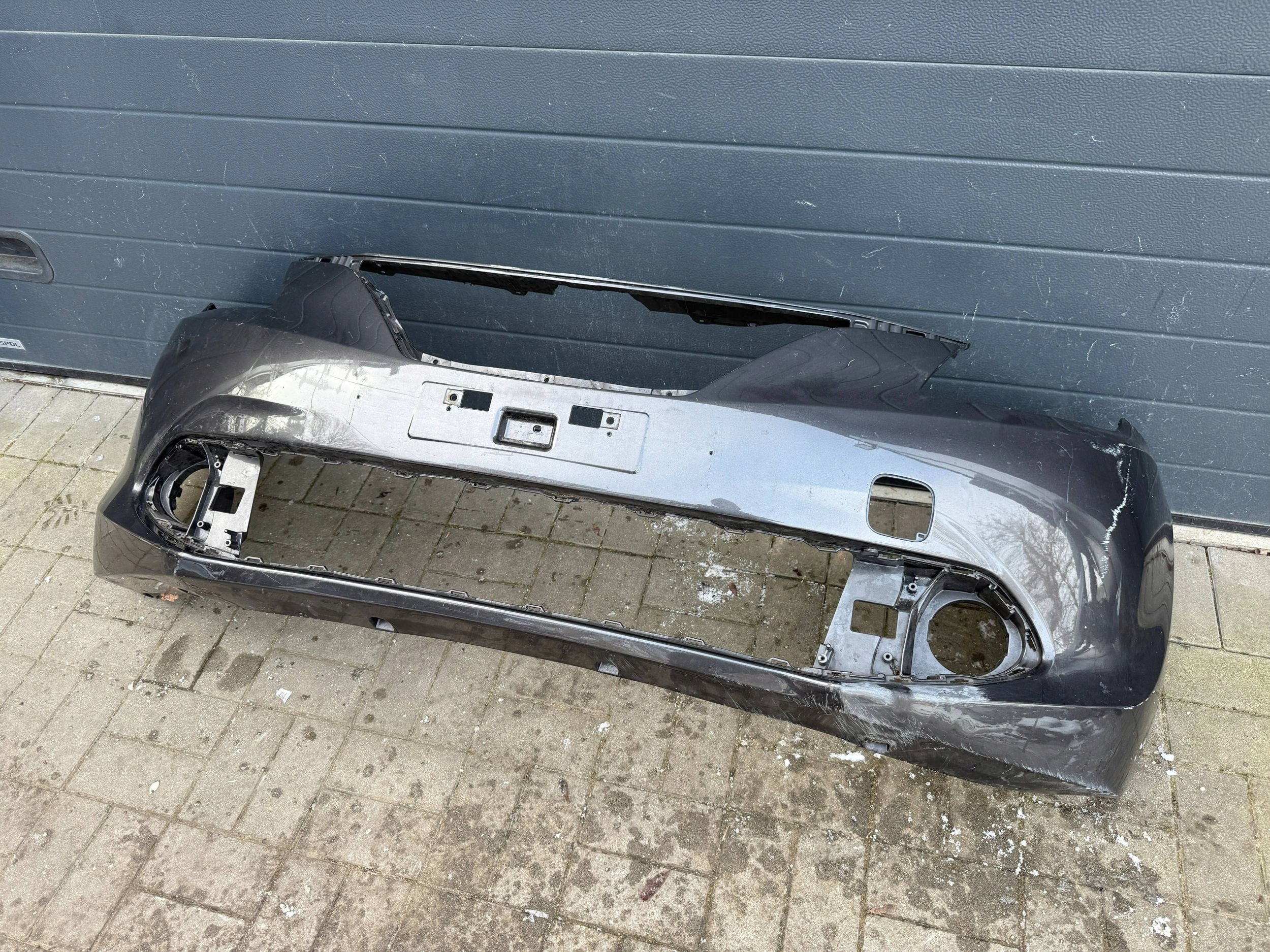 Suzuki Baleno 15- Stoßstange vorne vorne