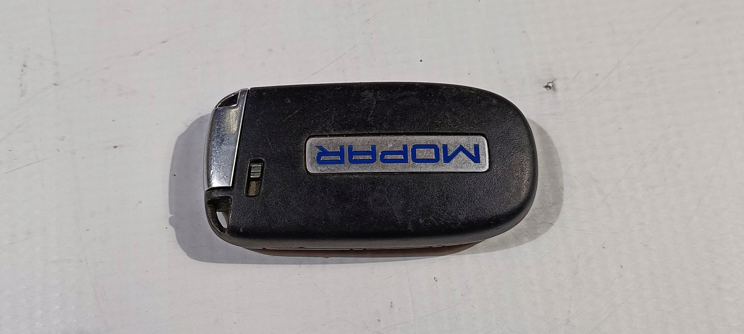 key pilot zdalne odpalanie Dodge Charger Challenger 2015