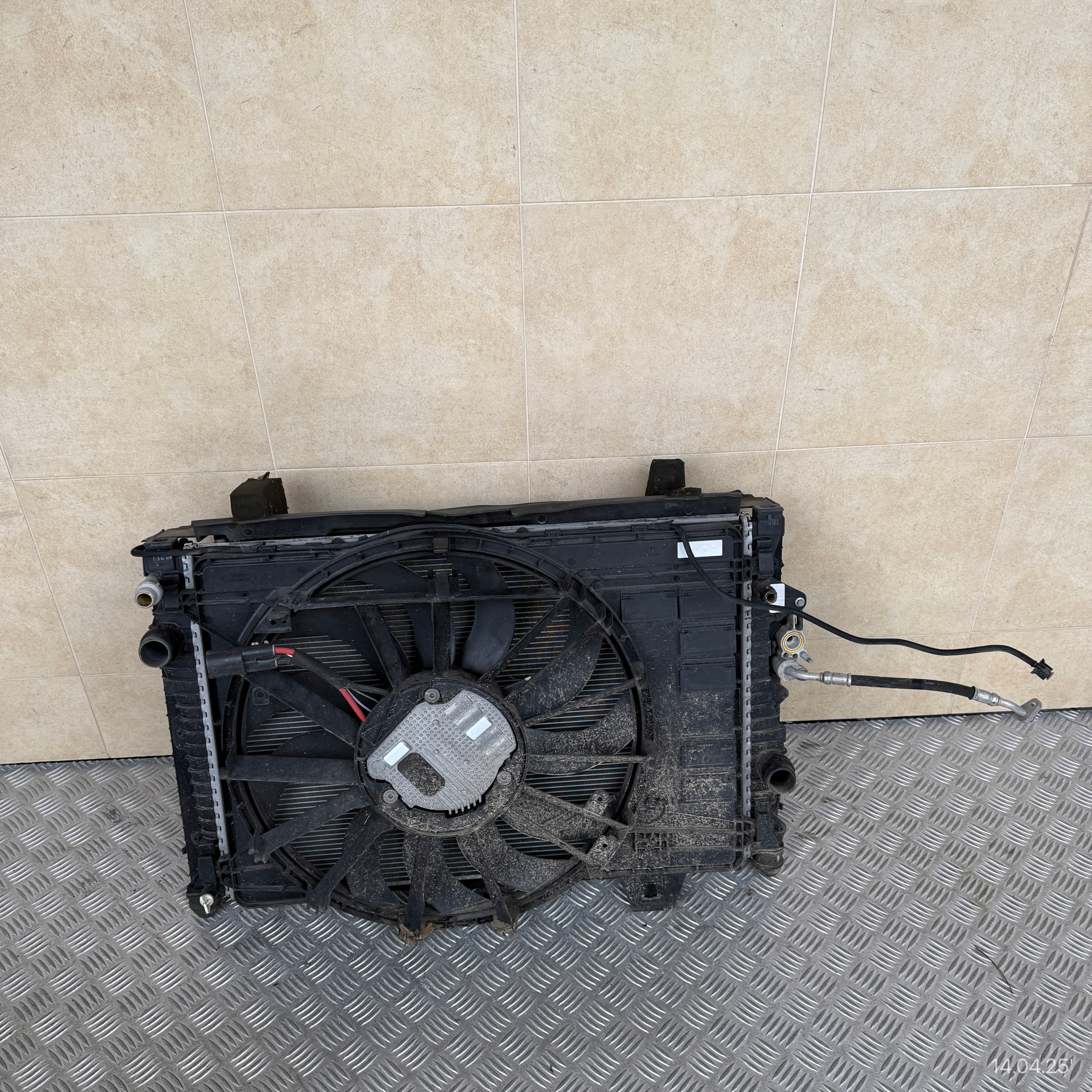 radiator fan JAGUAR E-PACE 2019 ROK 2.0 D