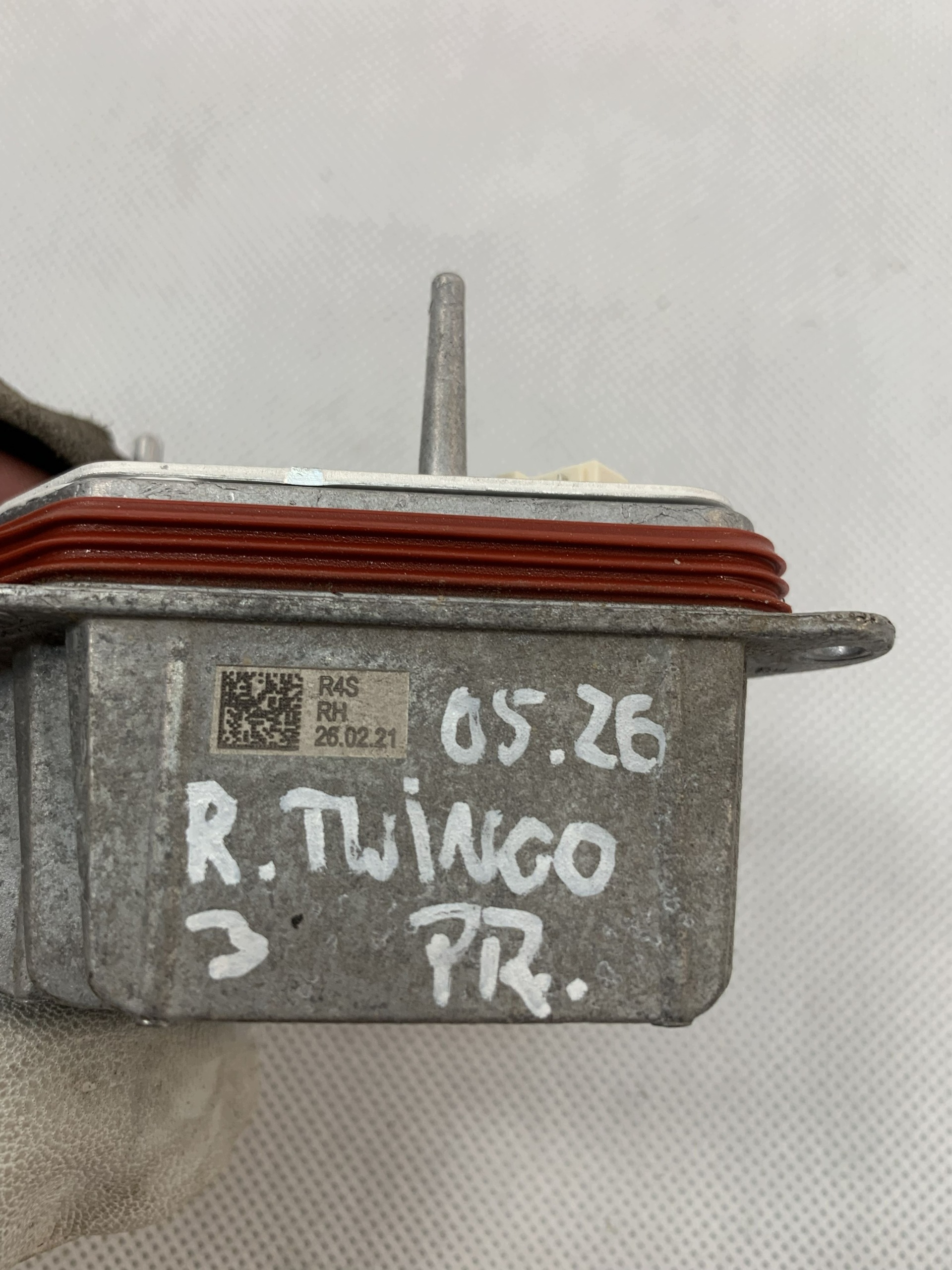 control unit module light front reflektor Renault Twingo 3 FL 18r 05.26