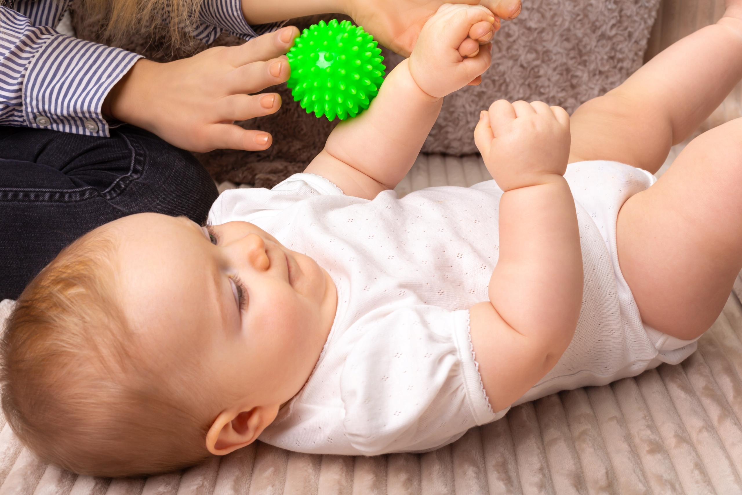 TULLO PIŁECZKI SENSORYCZNE ZESTAW 5szt 0m+ Efekty brak