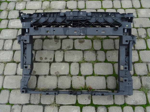 volkswagen oe 575805588F рамка Усилитель
