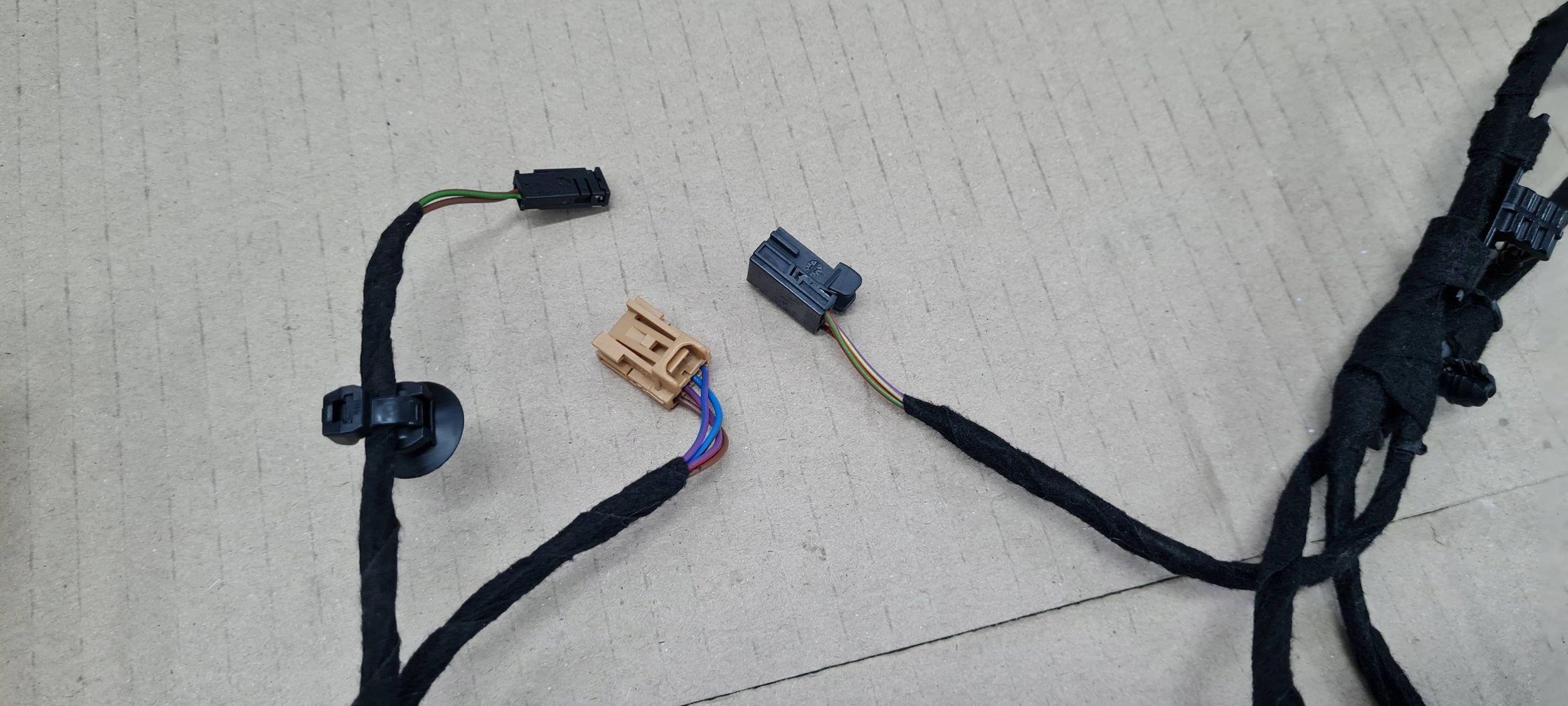 SQ8 4M RSQ8 Q8 bundle wiring BOCZKA door right front 4M8971036D