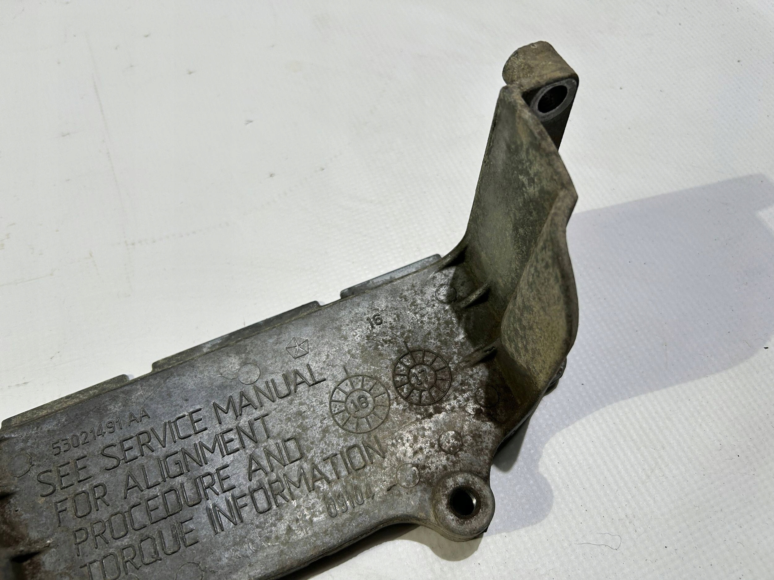 Stütze Blende Abdeckung Stütze Halter Getriebe getriebe Dodge RAM 1500 2019