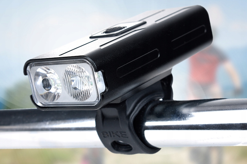 WODOODPORNA LATARKA ROWEROWA WBUDOWANY POWERBANK Model Lsol20143