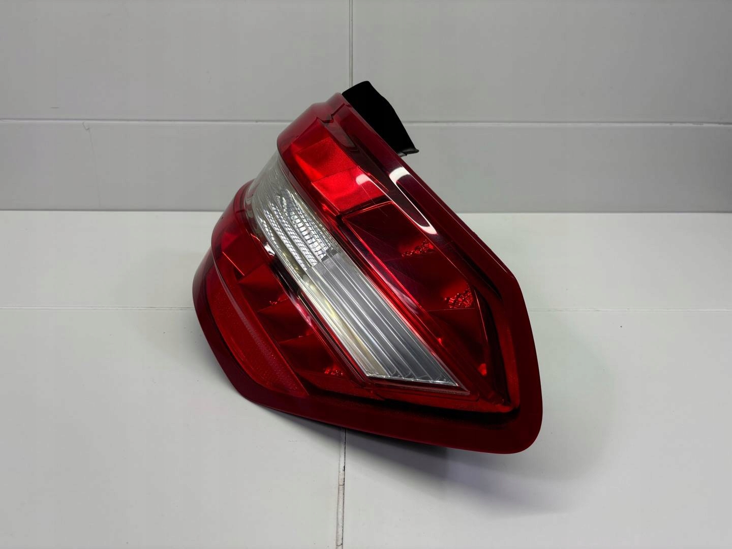 light rear right side Mercedes-Benz E w212 2015 2128203864