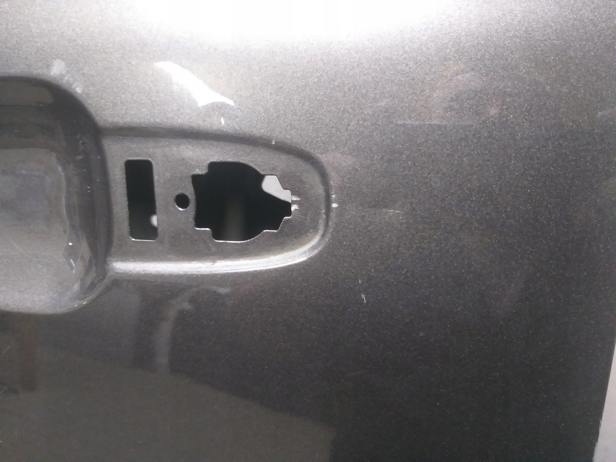 DRZWI TYŁ LEWE FORD KUGA MK3 Kolor do lakierowania