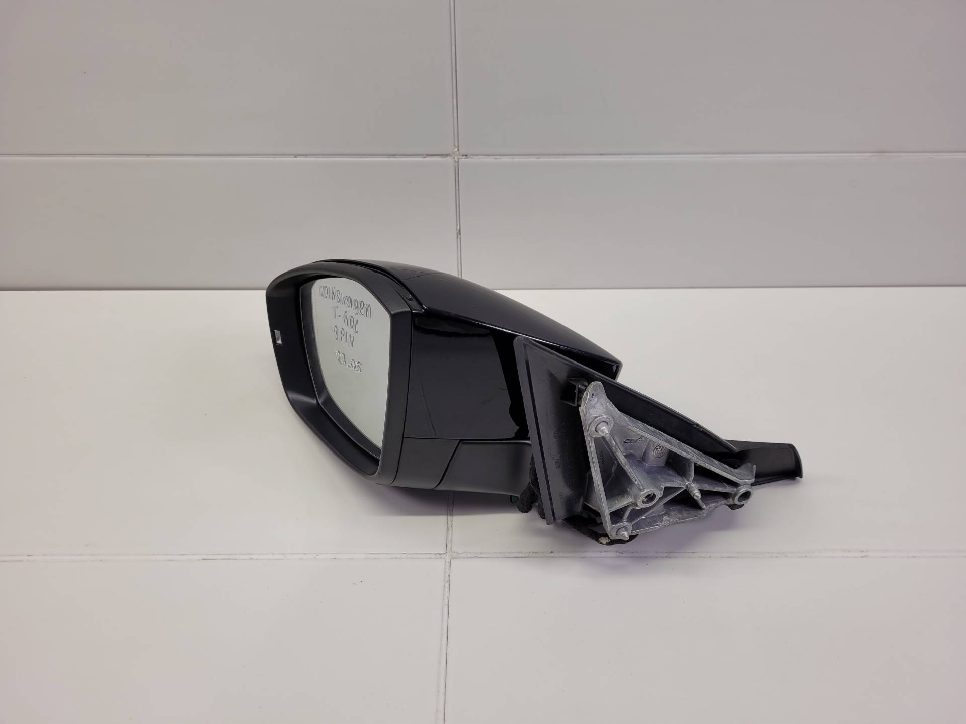 mirror exterior left side Volkswagen T-Roc 2019 2GA857601A