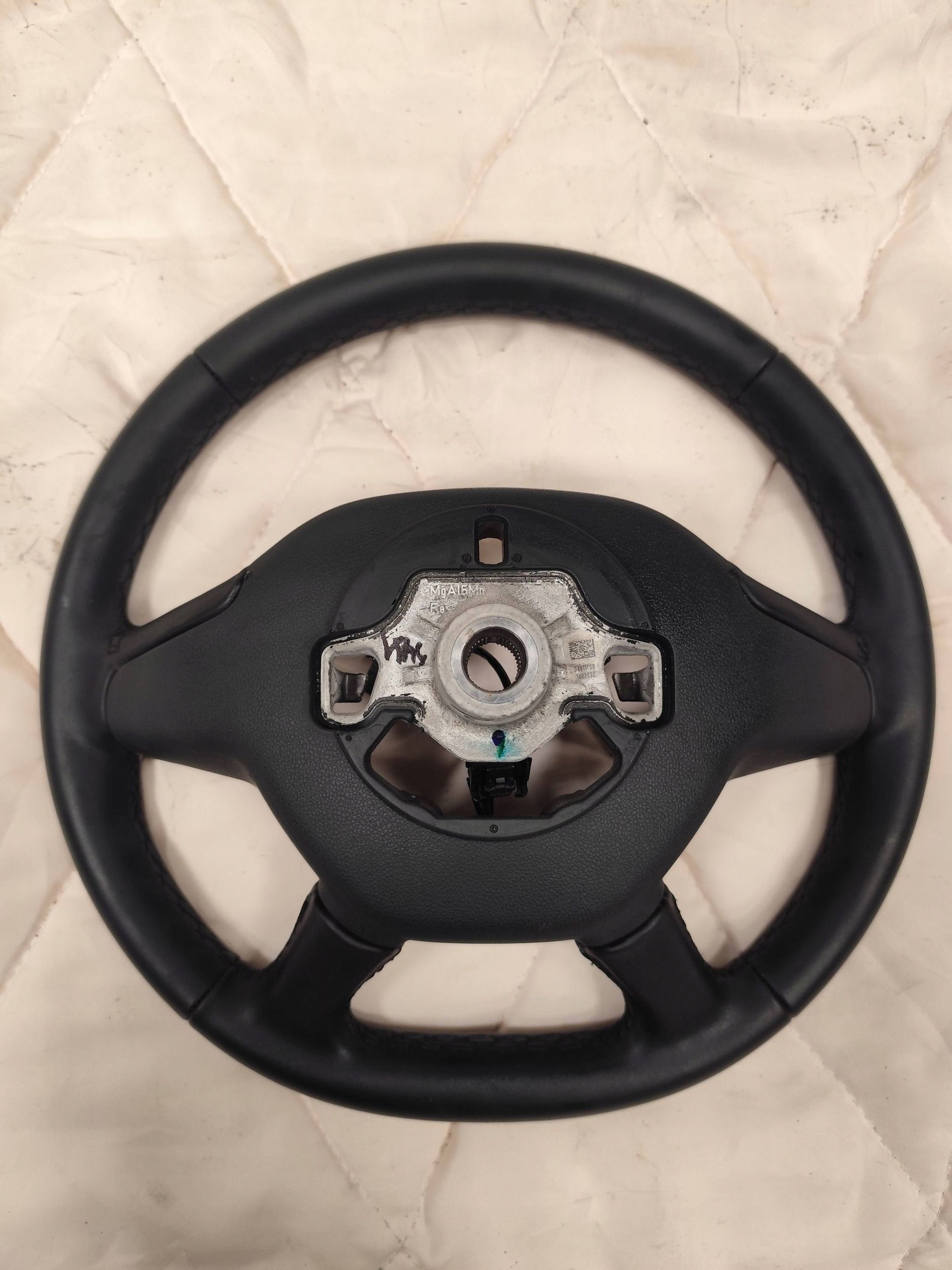 DACIA SANDERO III STEPWAY steering wheel, leather 484007828R