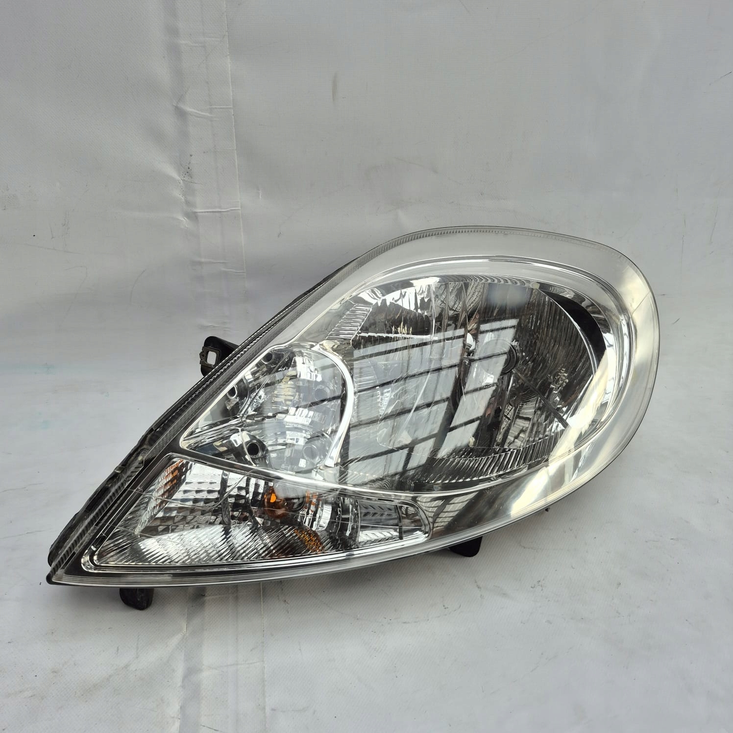 RENAULT TRAFIC II LIFT VIVARO 06- light left front front 8200701354