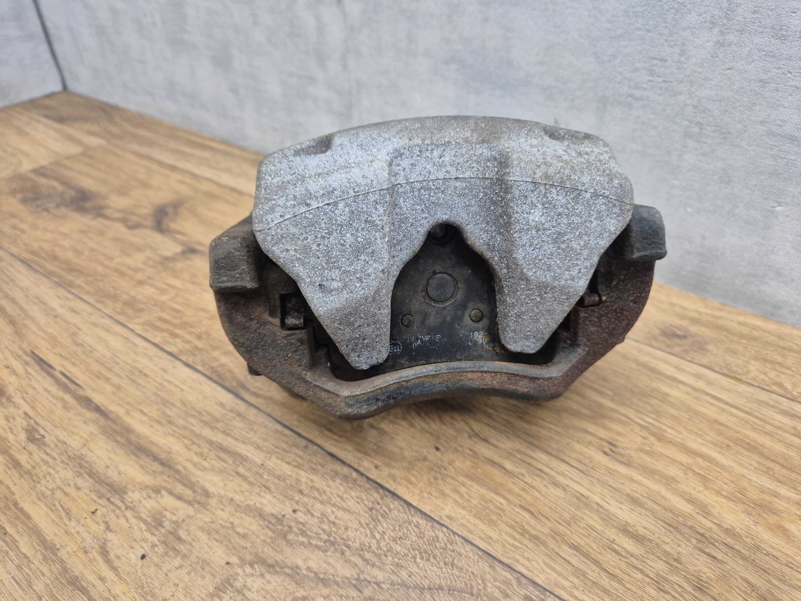 BMW G01 G20 G30 G31 caliper brake right front front 6872800