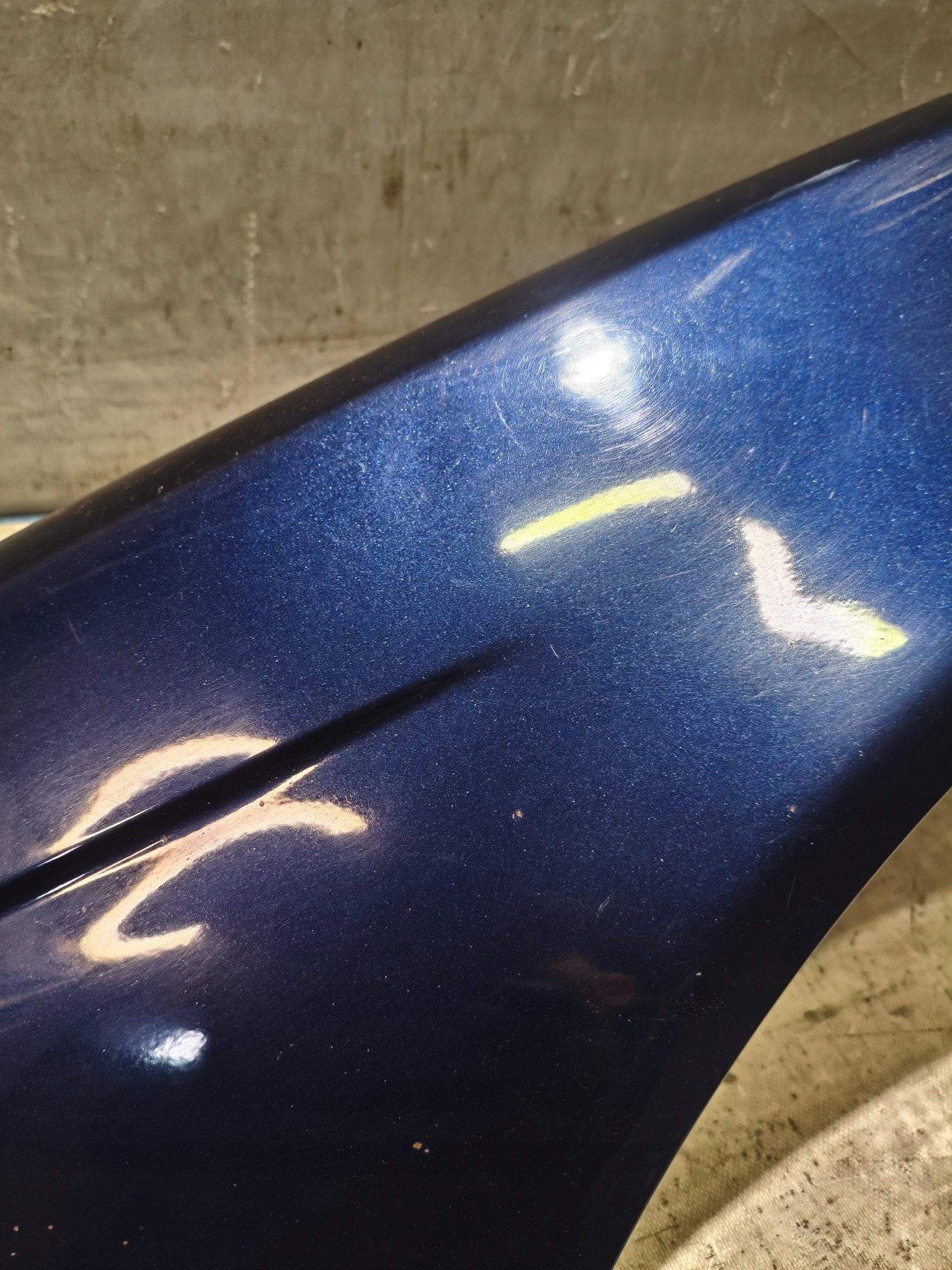 fender left BMW E39 LAKIER 317/5