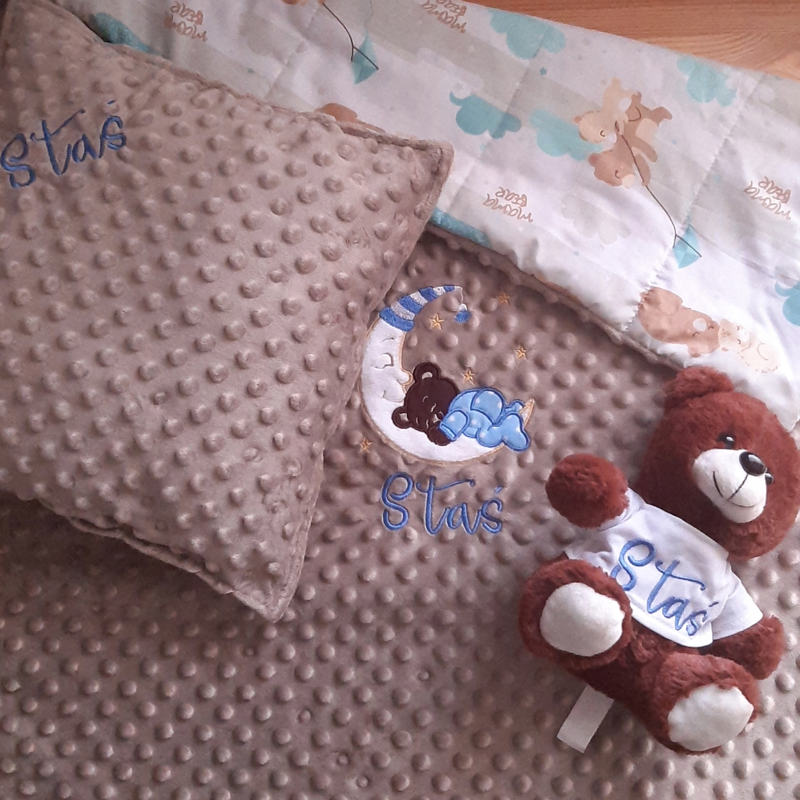 KOMPLET KOCYK PODUSZKA MIŚ IMIĘ HAFT PREZENT CHRZEST CHŁOPIEC DZIEWCZYNKA Marka inna marka