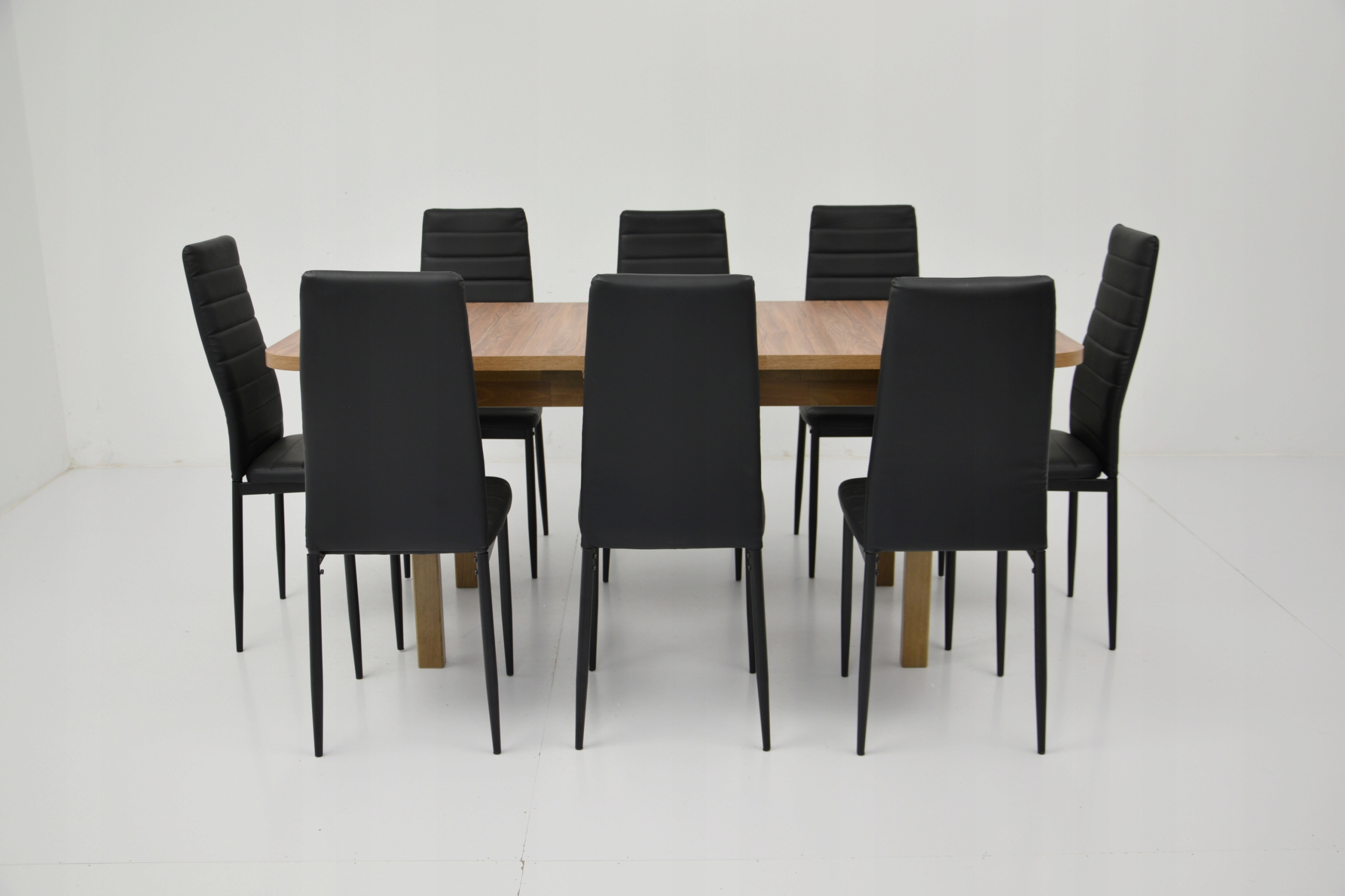 8 czarnych krzeseł i klasyczny stół 80x140/220 Marka inna