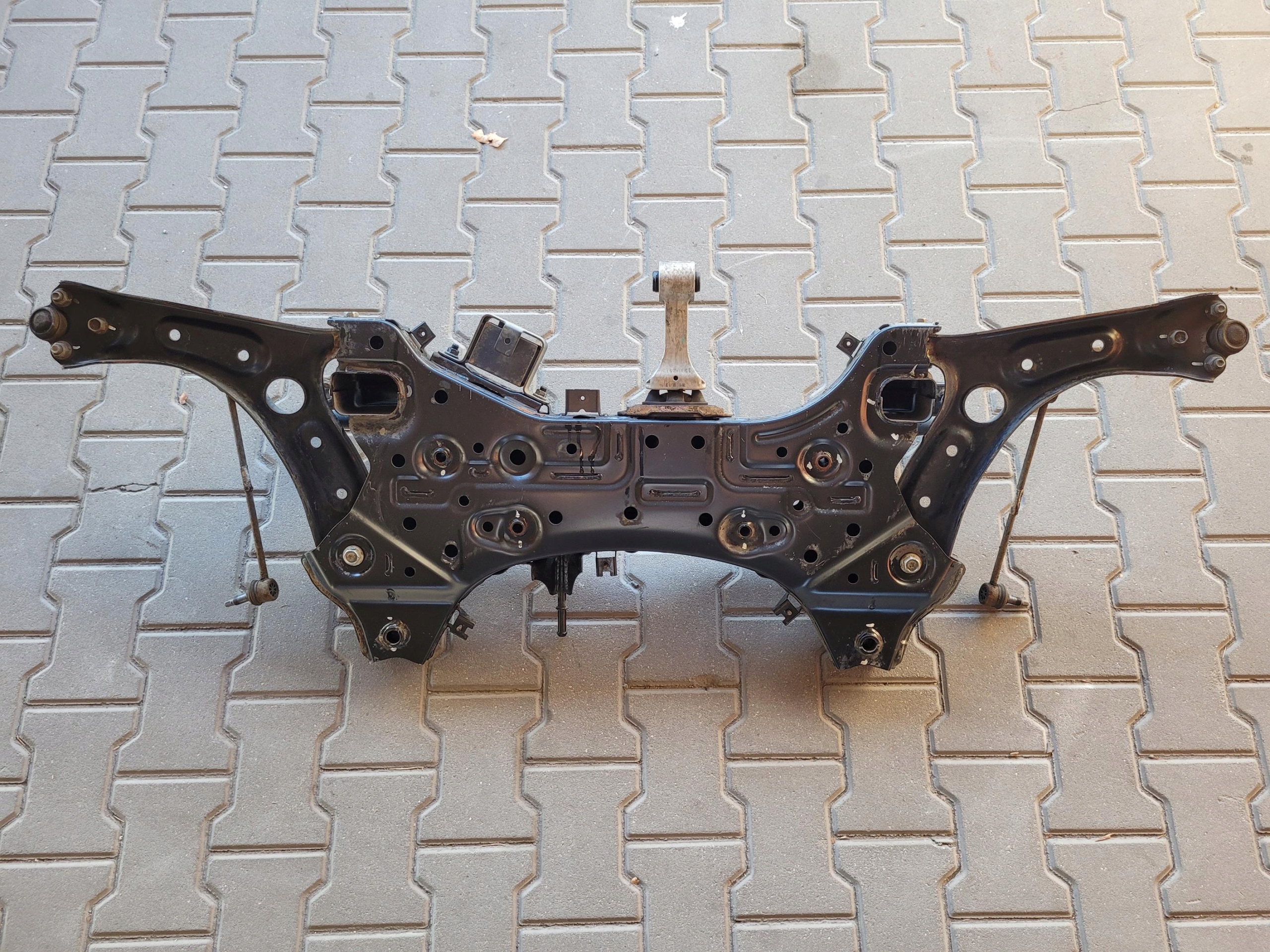 axle beam front sider front arm 62401J7AB0 KIA XCEED CEED III 1.0 T-GDI