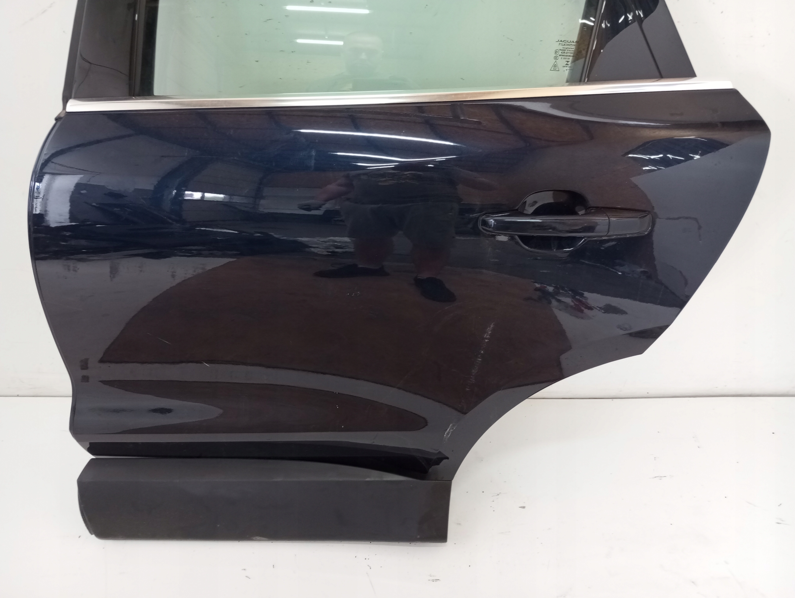 Tür links hinten JAGUAR F PACE 18R