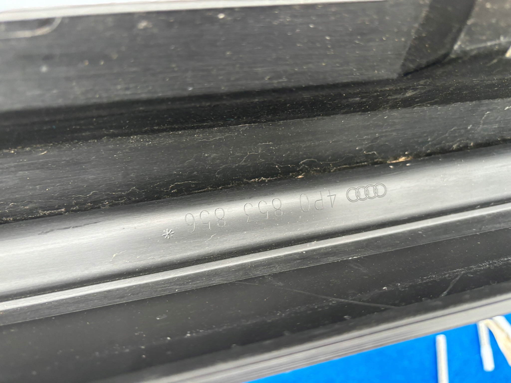 AUDI 4P 4P0 right moulding threshold threshold cap 4P0853856 H503