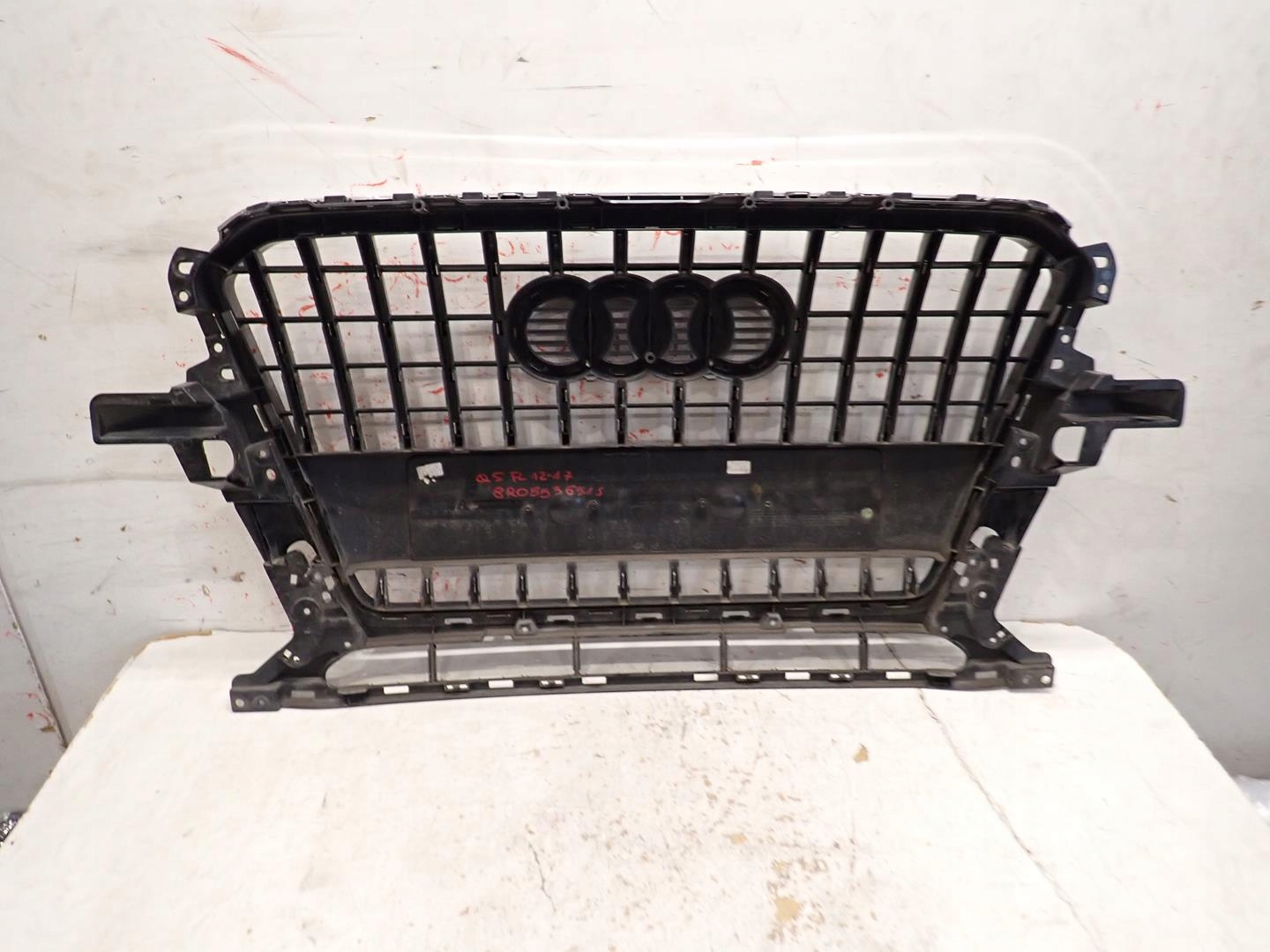 Grill AUDI Q5 LIFT 2012- S-LINE 8R0853651S