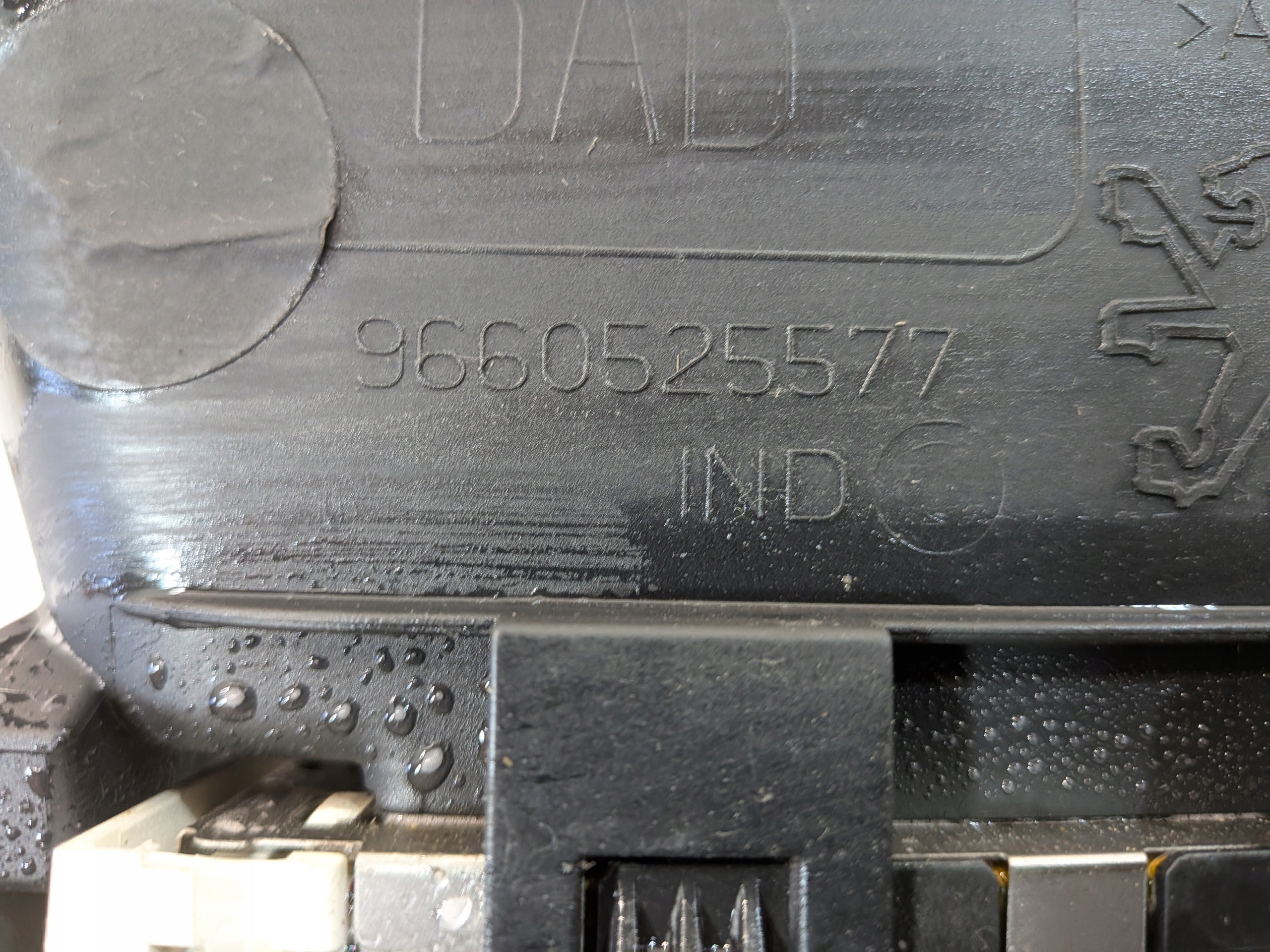 clock clock OE 9660525577 Peugeot 308 07-14