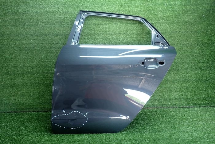 AUDI A1 19- door left rear. rear part