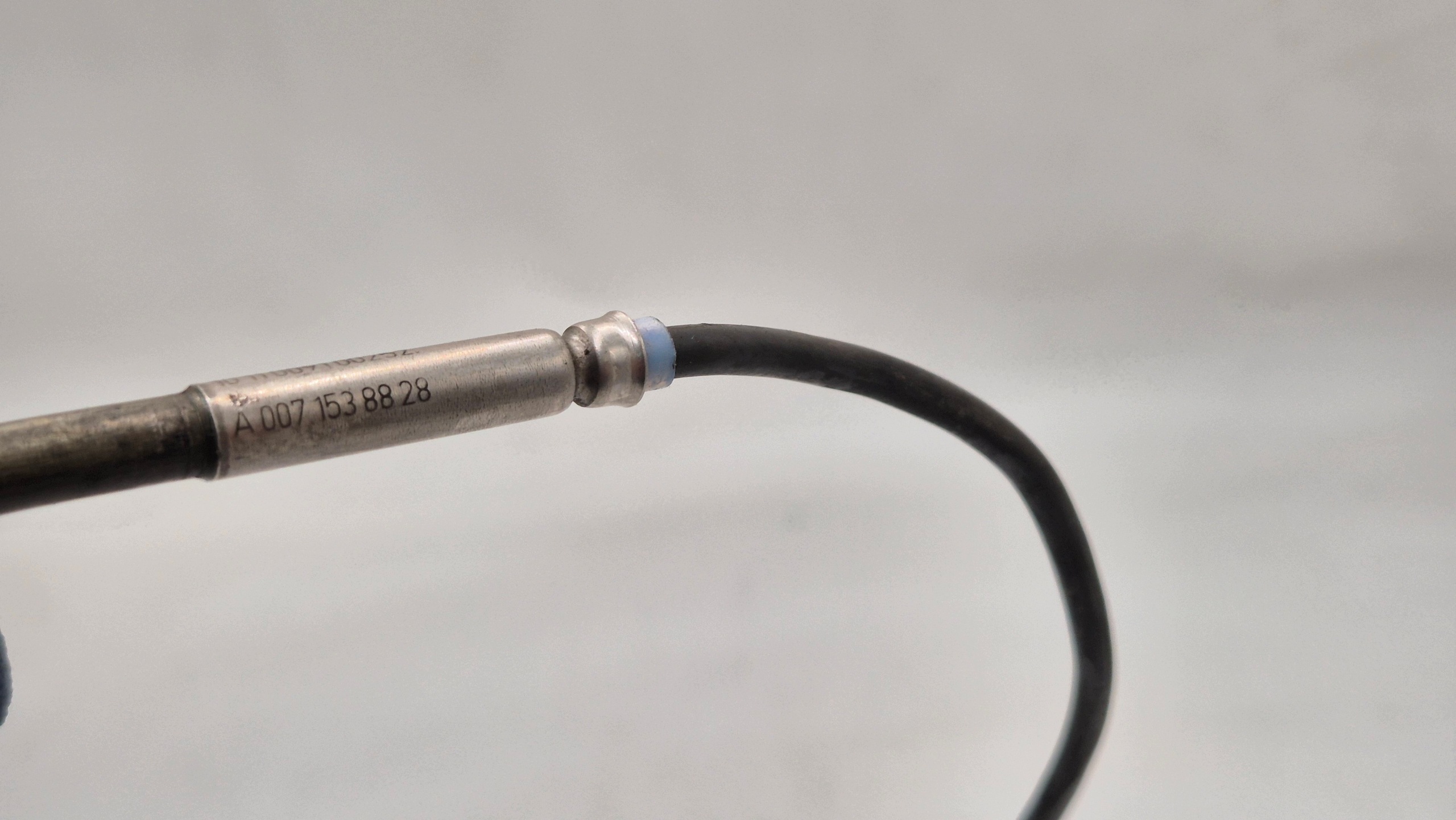 Sensor TEMPERATURY Gase MERCEDES W204 W212 A0071538828