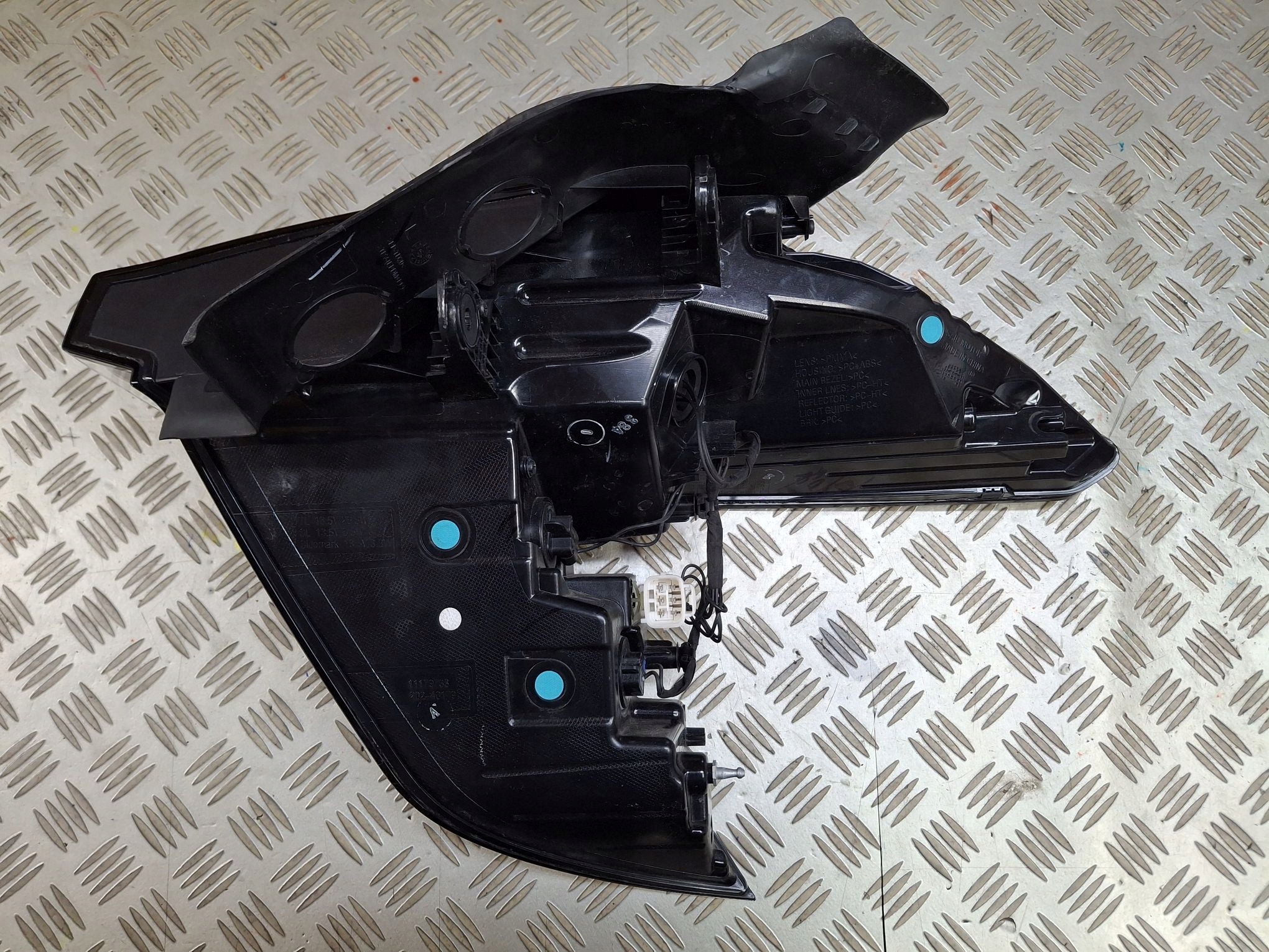 light rear left LED MG 4 2022R->