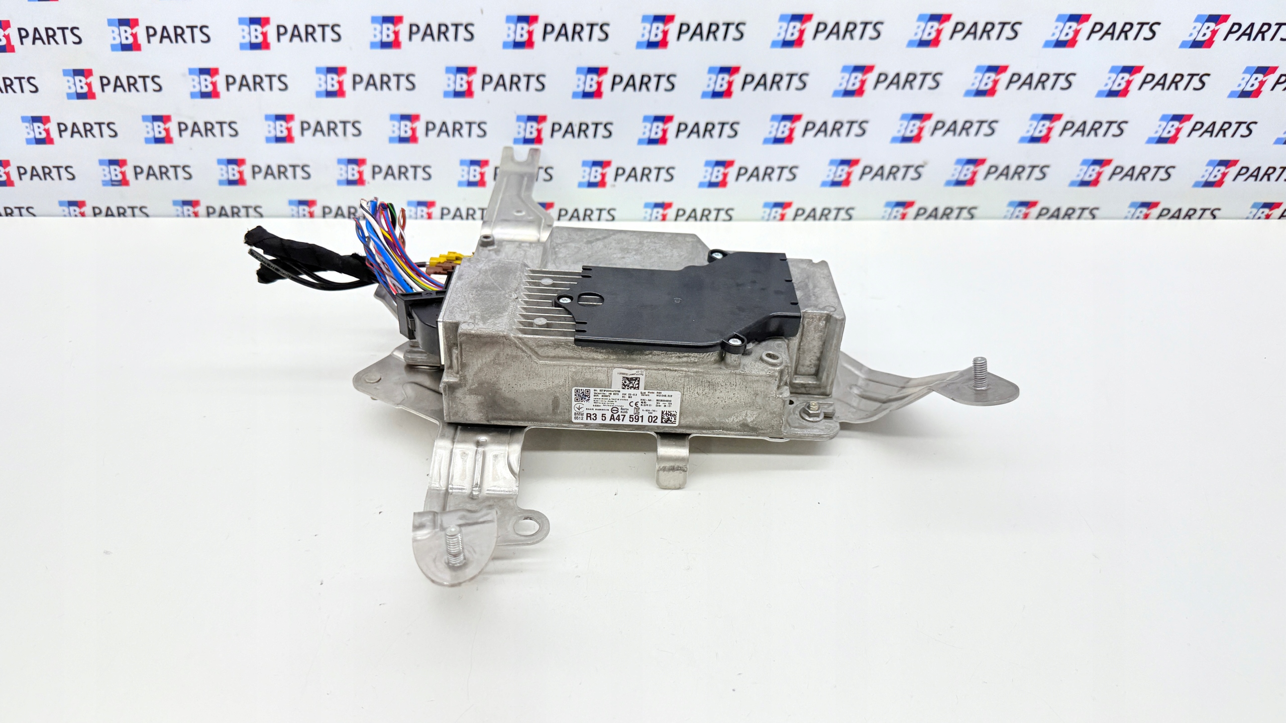 BMW G01 G02 G05 G07 module control unit amplifier radio DAB 5A47591