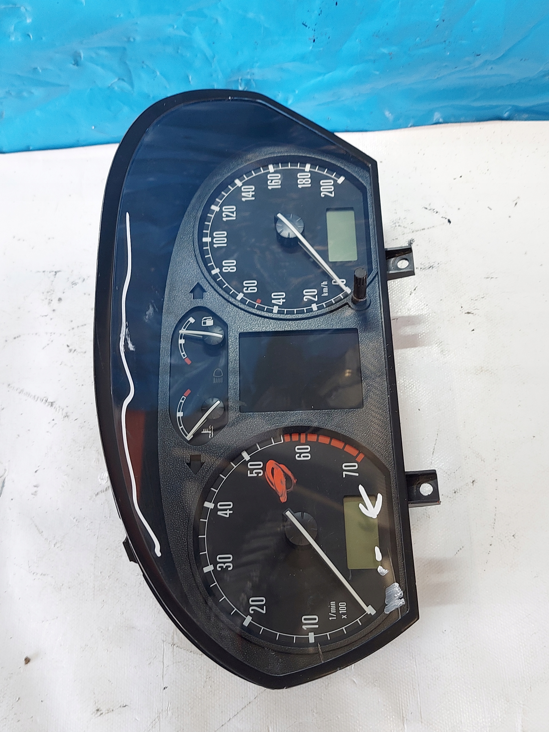 dials clock FABIA and 1.4 B 6Y0920880L