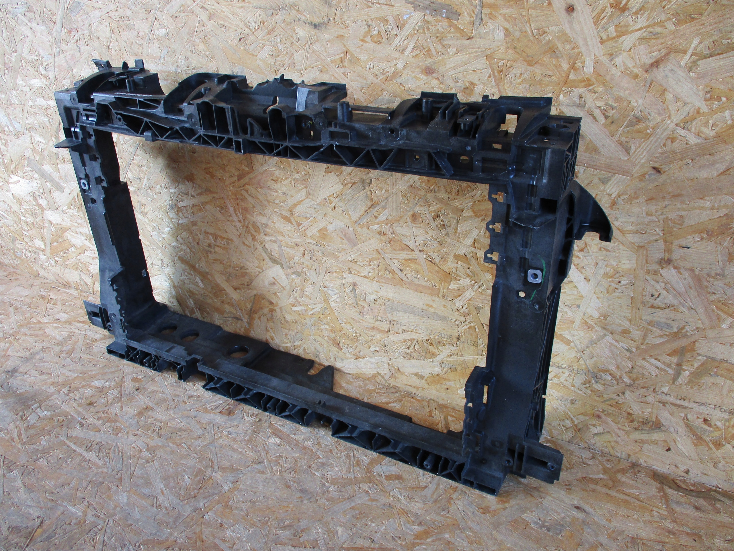 support panel for radiators pillar FORD FIESTA MK8