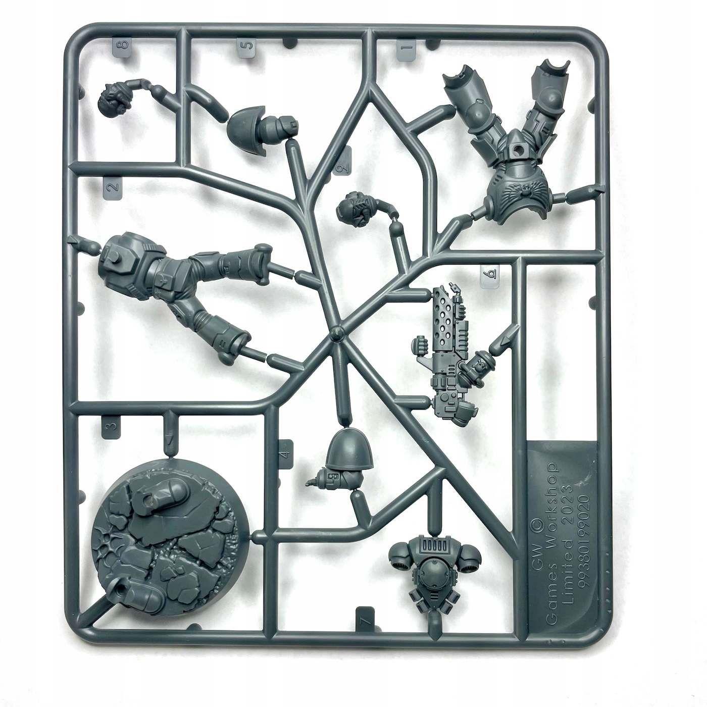 WARHAMMER 40,000 KILL TEAM: STARTER SET + GRATIS (Figurka Space Marine) Nazwa Kill Team: Starter Set Pre-Order New