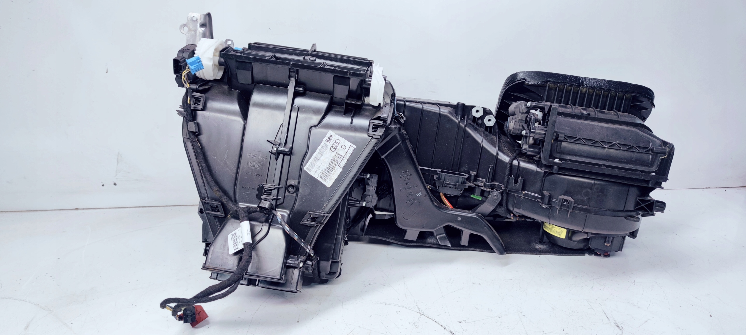 heater complete AUDI A3 8P LIFT 8P1820003Q