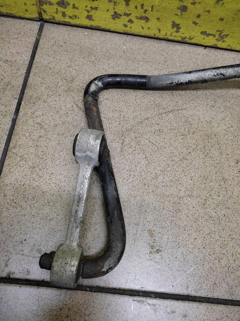 BMW E30 STABILIZATOR heck
