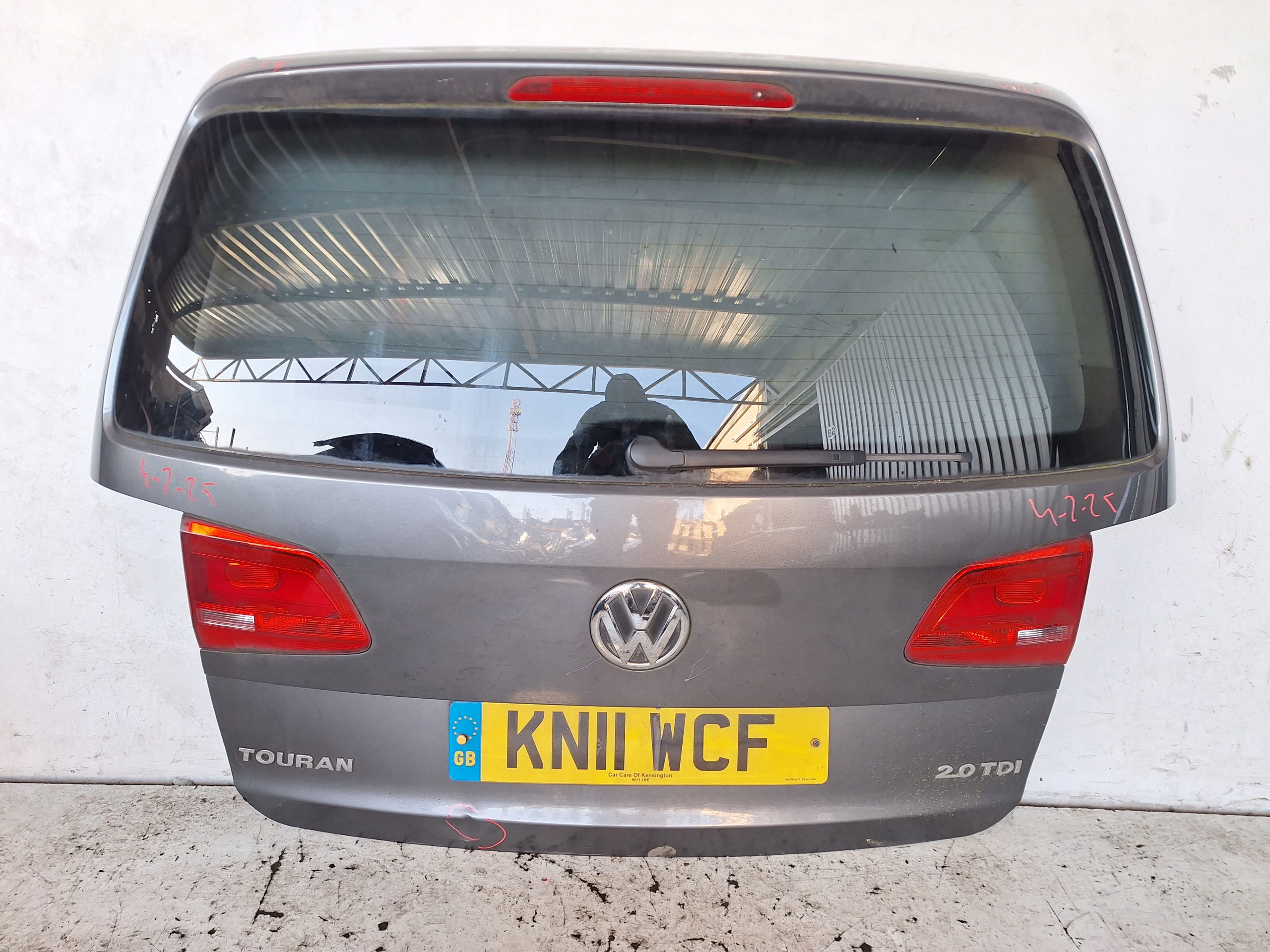 VOLKSWAGEN TOURAN II 11-15 boot door