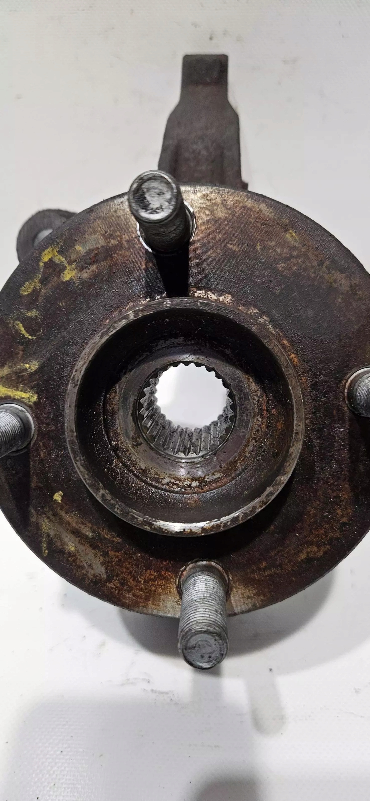 otoč čepu levý předek NISSAN NOTE II 12-16