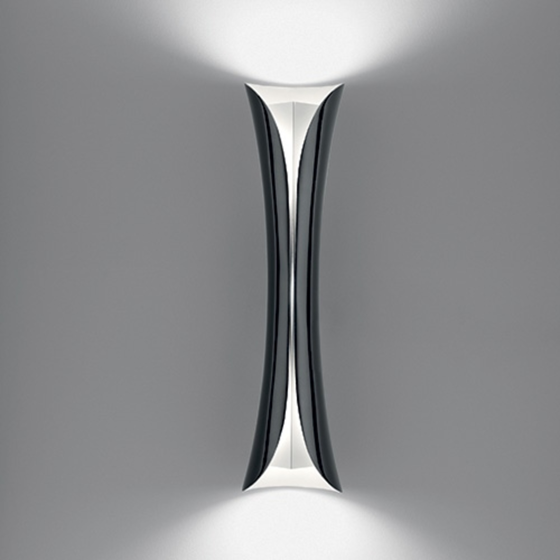 Artemide Cadmo Led W nástenné svietidlo, bielo-čierne, 54 cm, 10W, 3000K
