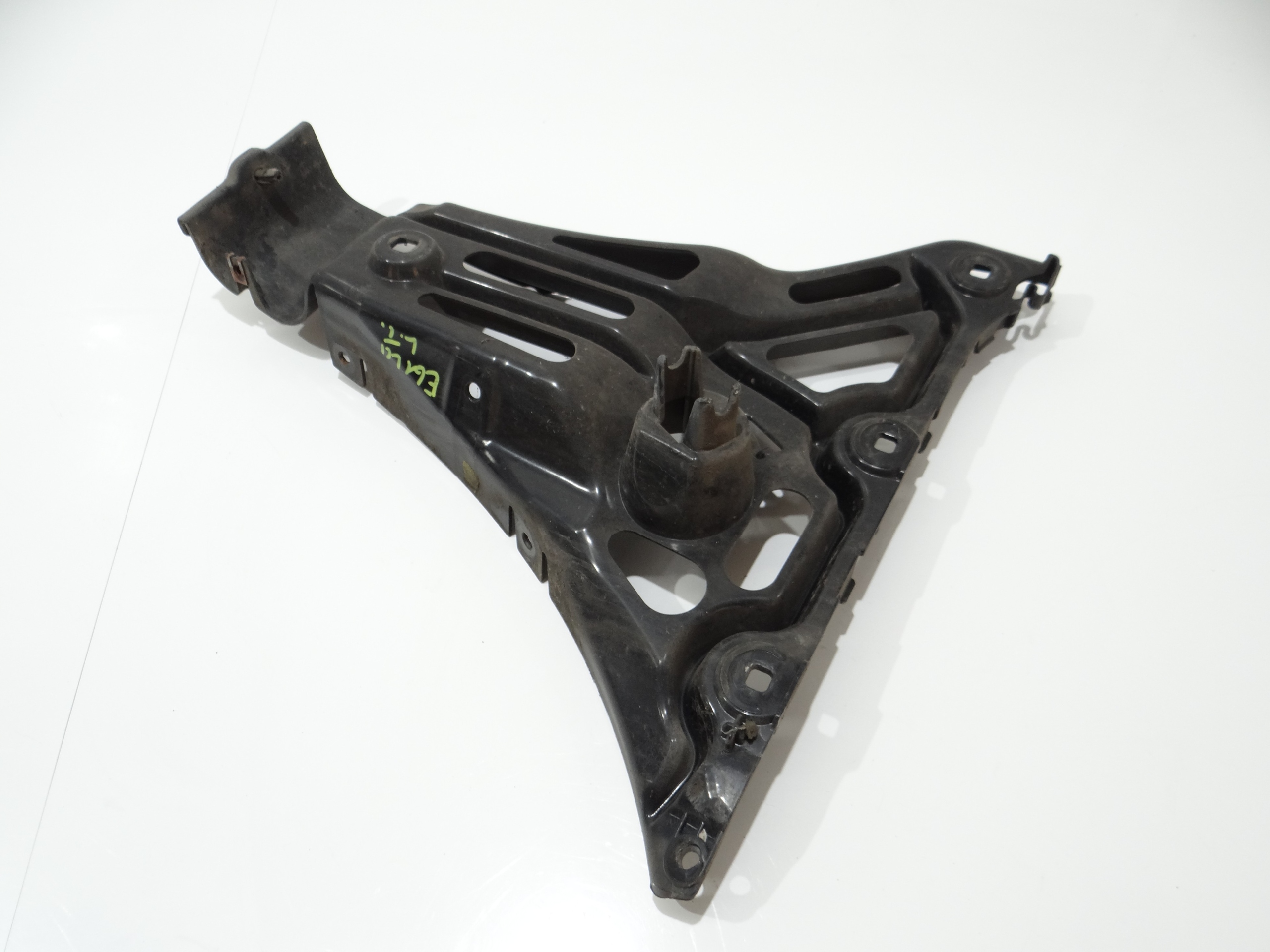 holder bumper bracket left rear part BMW E61 LCI 7060795