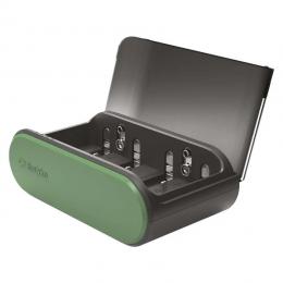 Univerzální nabíječka Gp B631