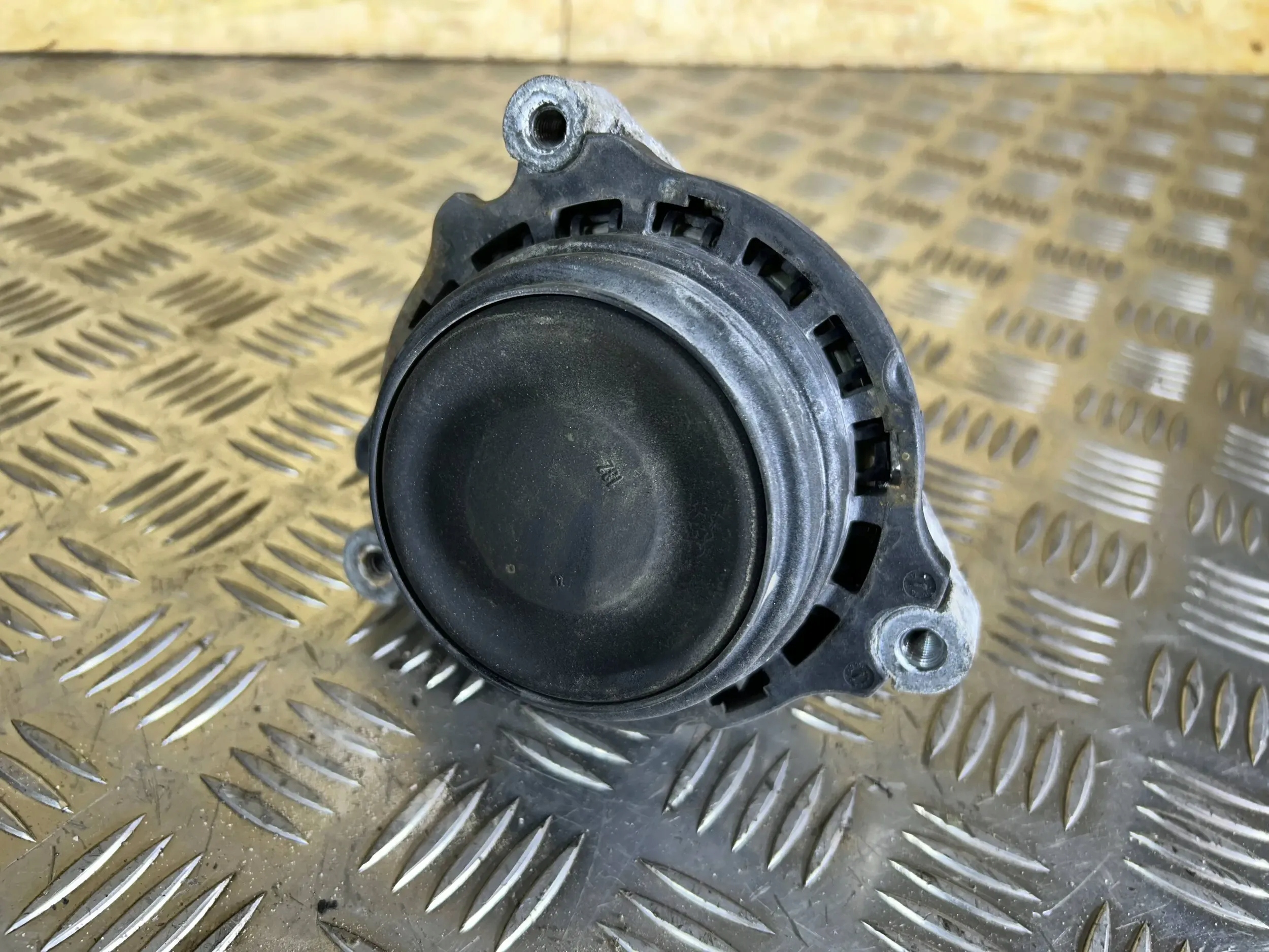 console / engine mount right BMW 4 F32 F33 2015 6787658