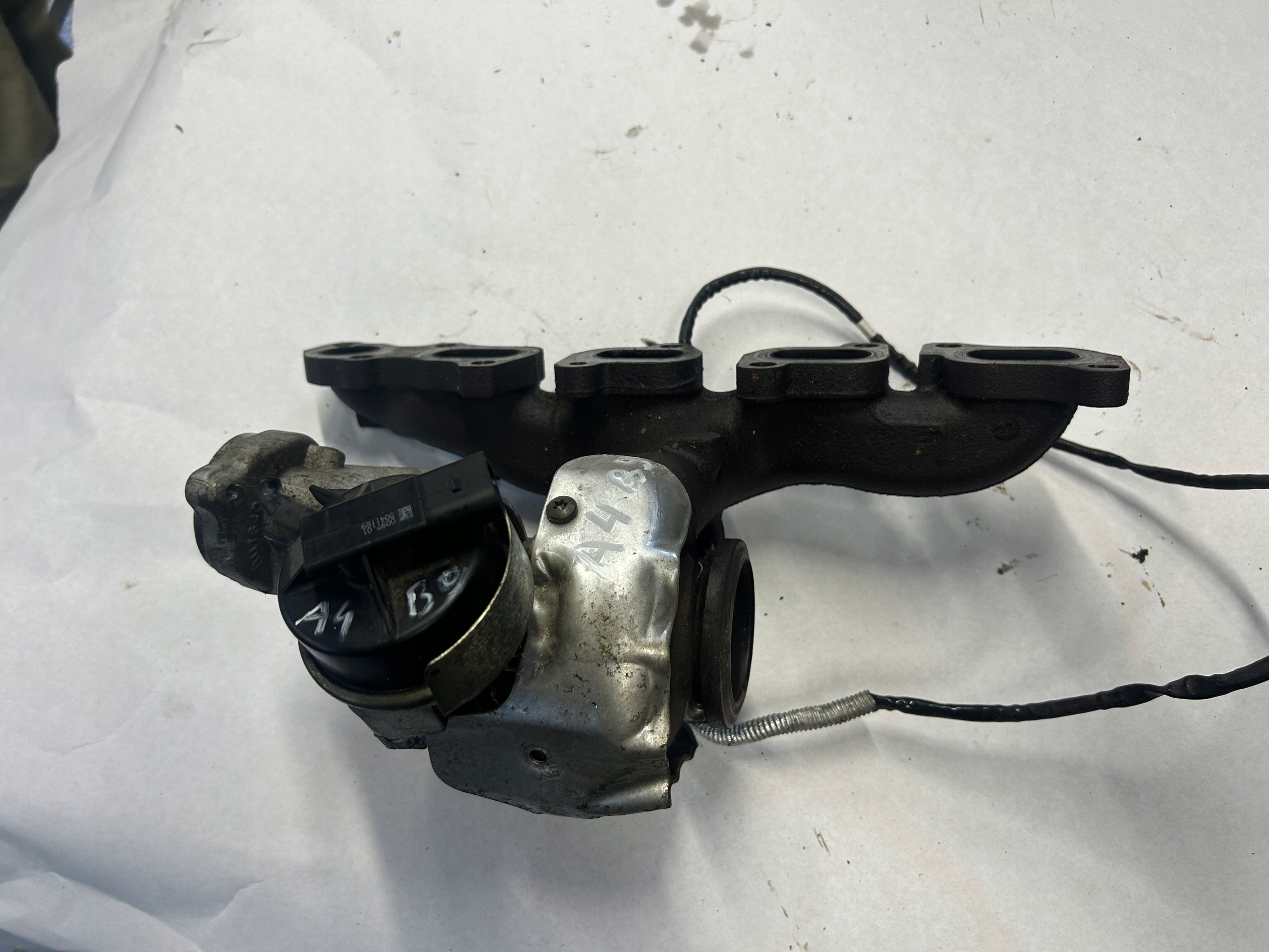 AUDI A4 B9 2,0 TDI turbó 04L253019A