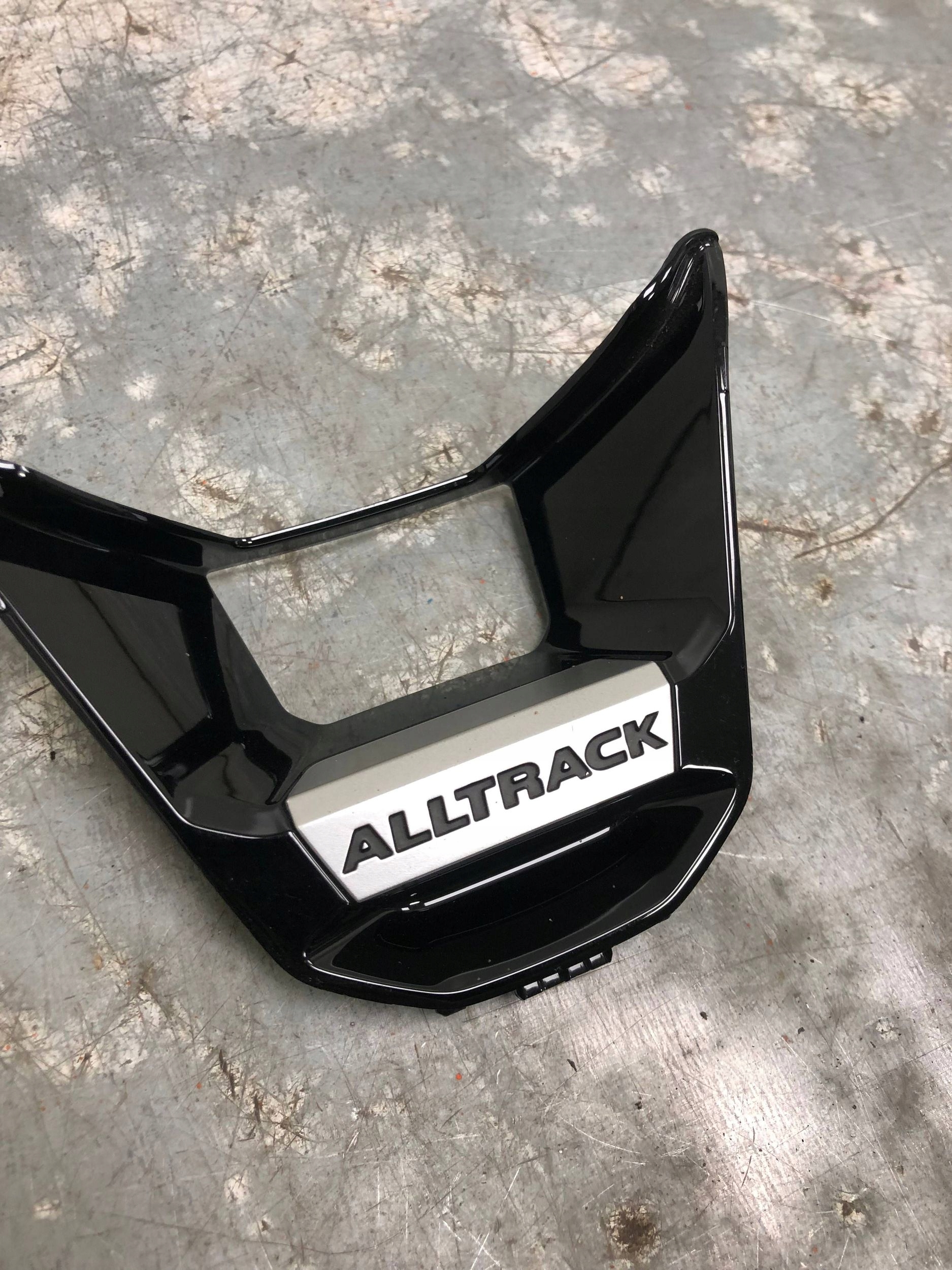 DEKOR OZDOBA ALLTRACK Volant VW PASSAT B8 3G0419659B