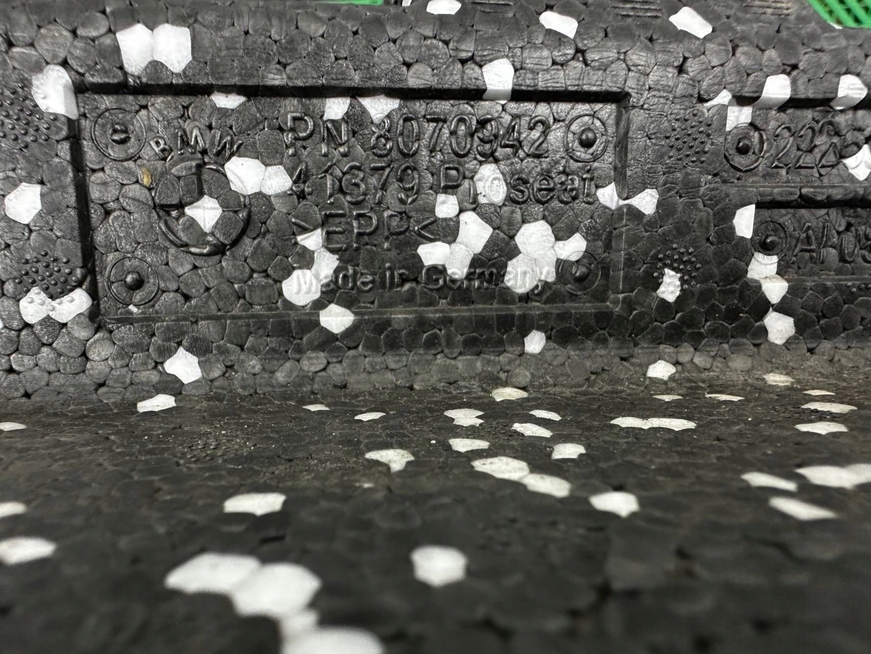 Absorber nárazníku předního předek BMW 1 F40 8070942