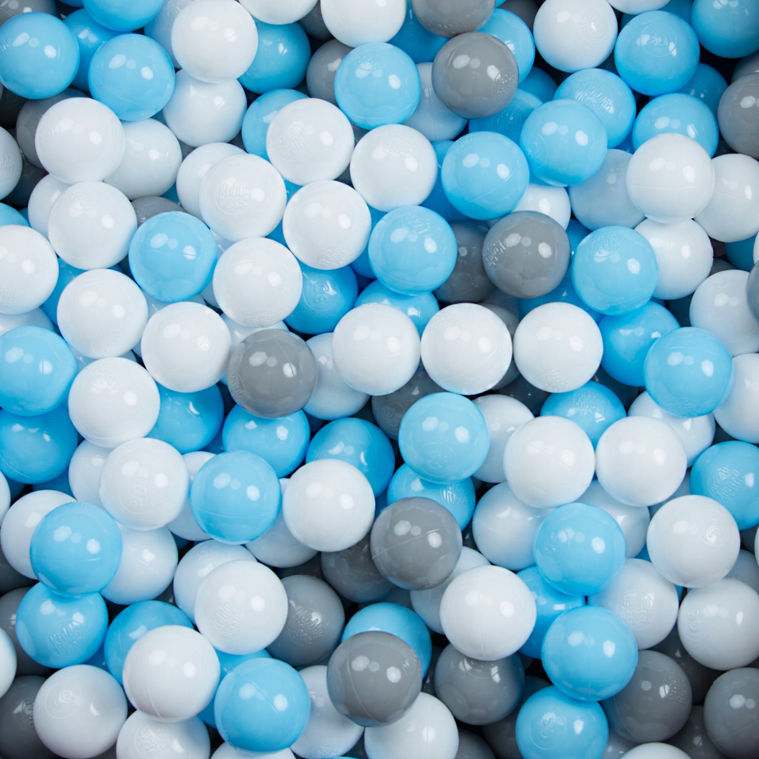 

Piłki Kulki piłeczki plastikowe Kolorowe 100 szt