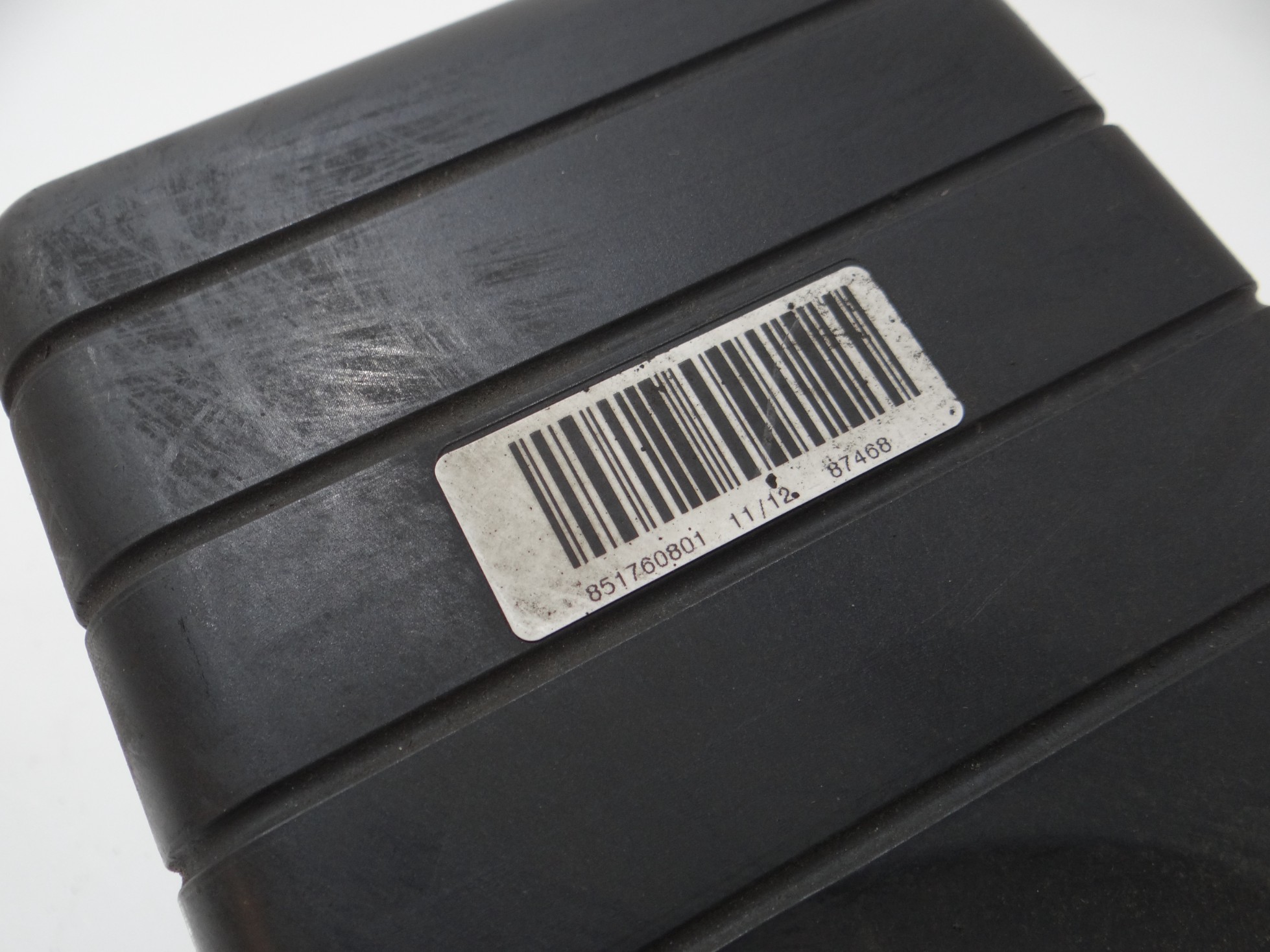 REZONATOR luft BMW X3 F25 N47D20C 8512249