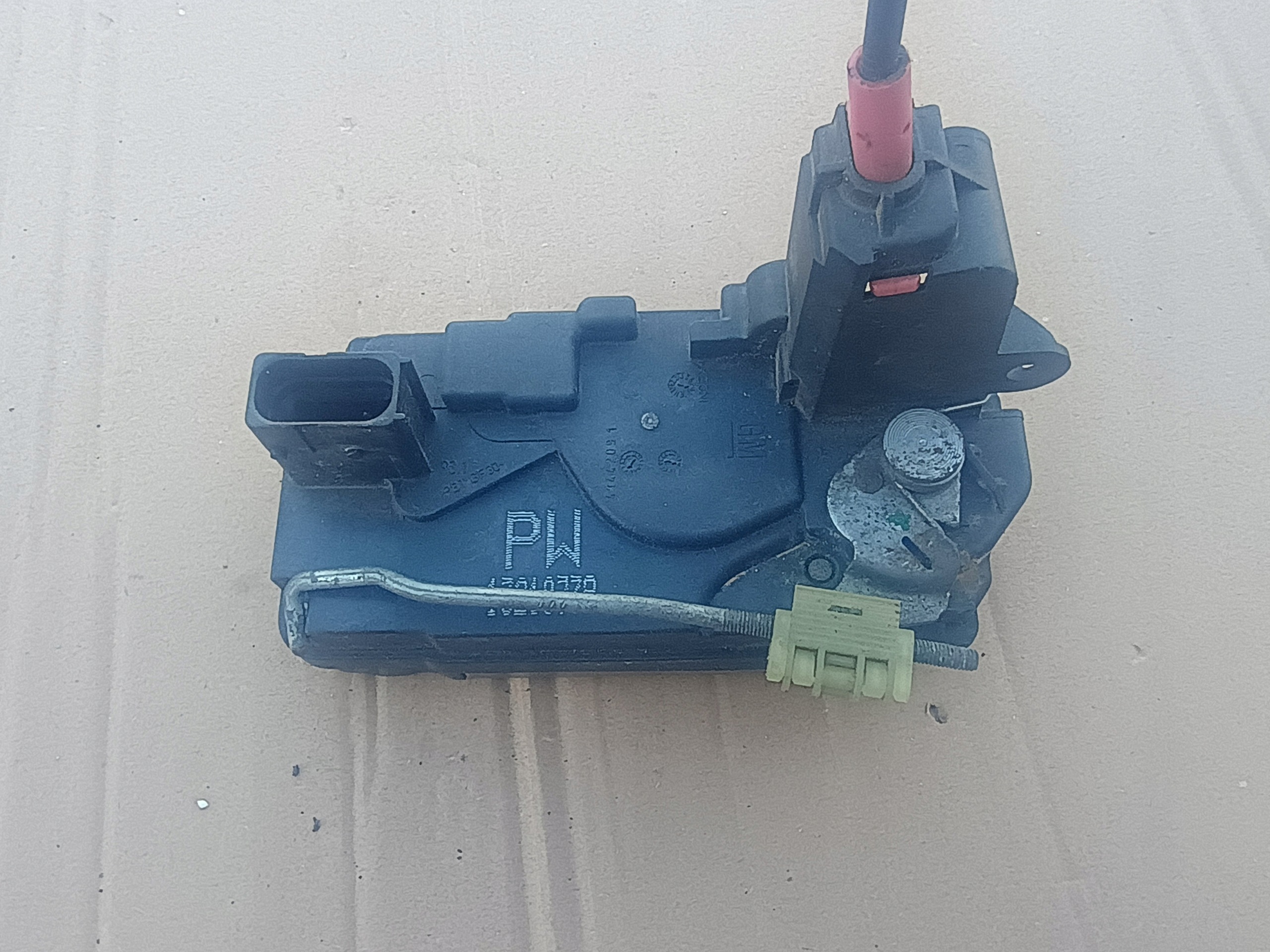 lock door 13210739 rear part right OPEL ASTRA H