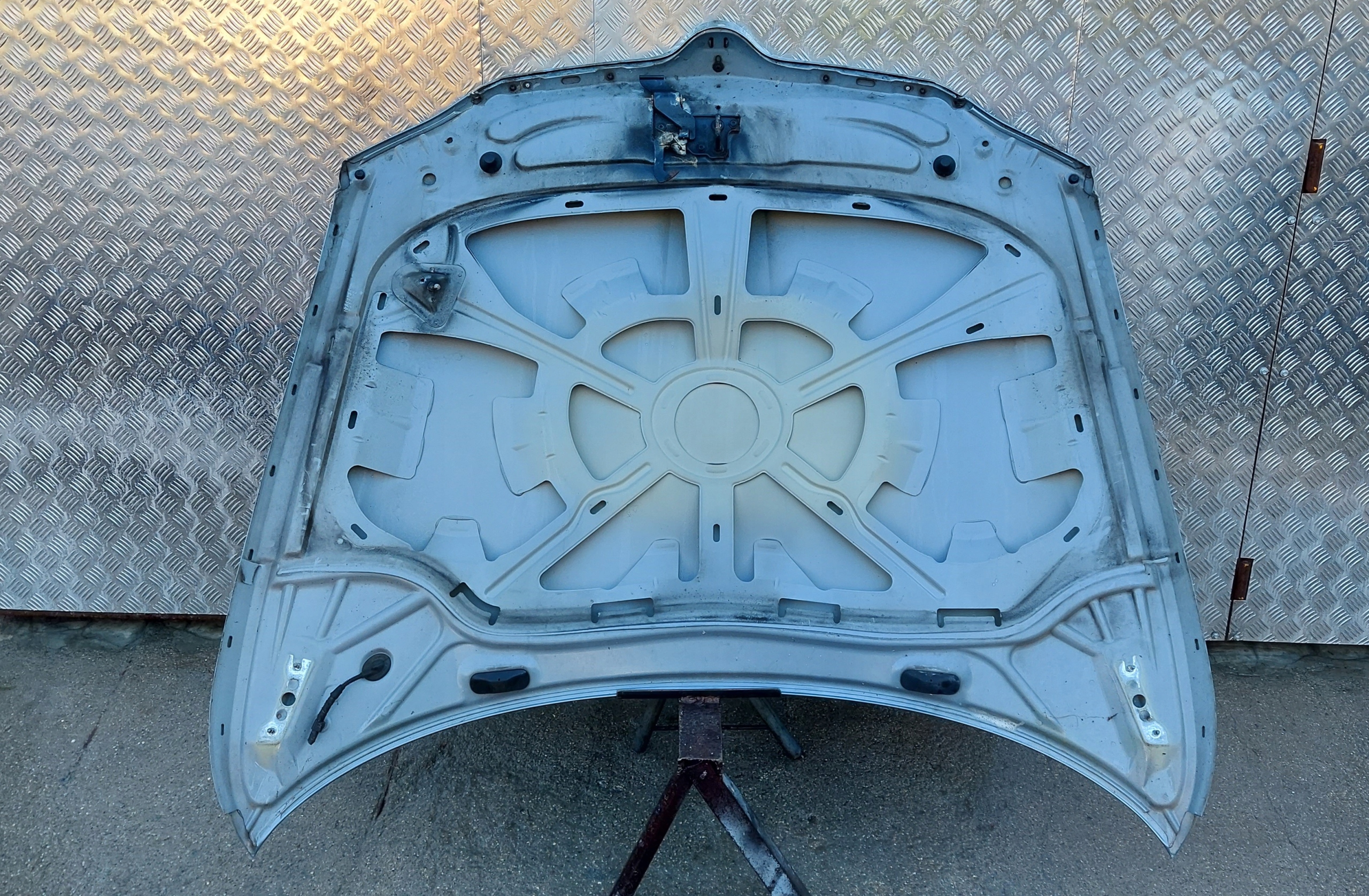 COFANO SKODA SUPERB 08-13 LAK: LF8L 9157