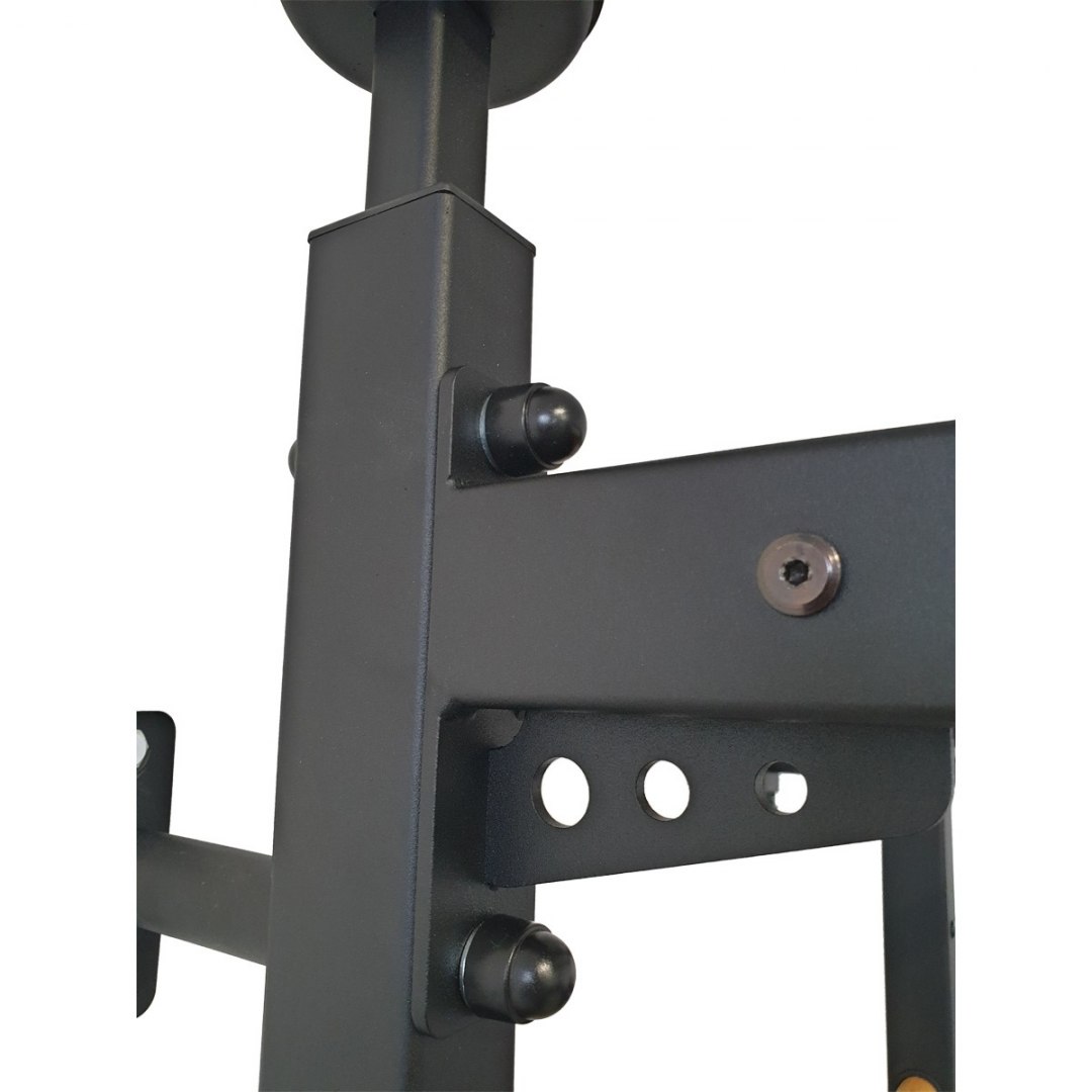 DRABINKA GIMNASTYCZNA DO ĆWICZEŃ Z DRĄŻKIEM 511 Szerokość całkowita 67 cm