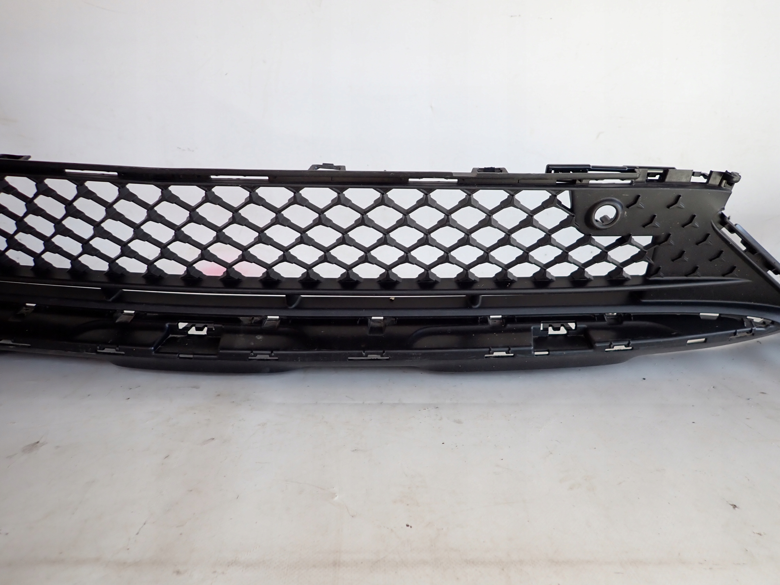 MERCEDES X254 GLC II AMG bumper front grid central W bumper