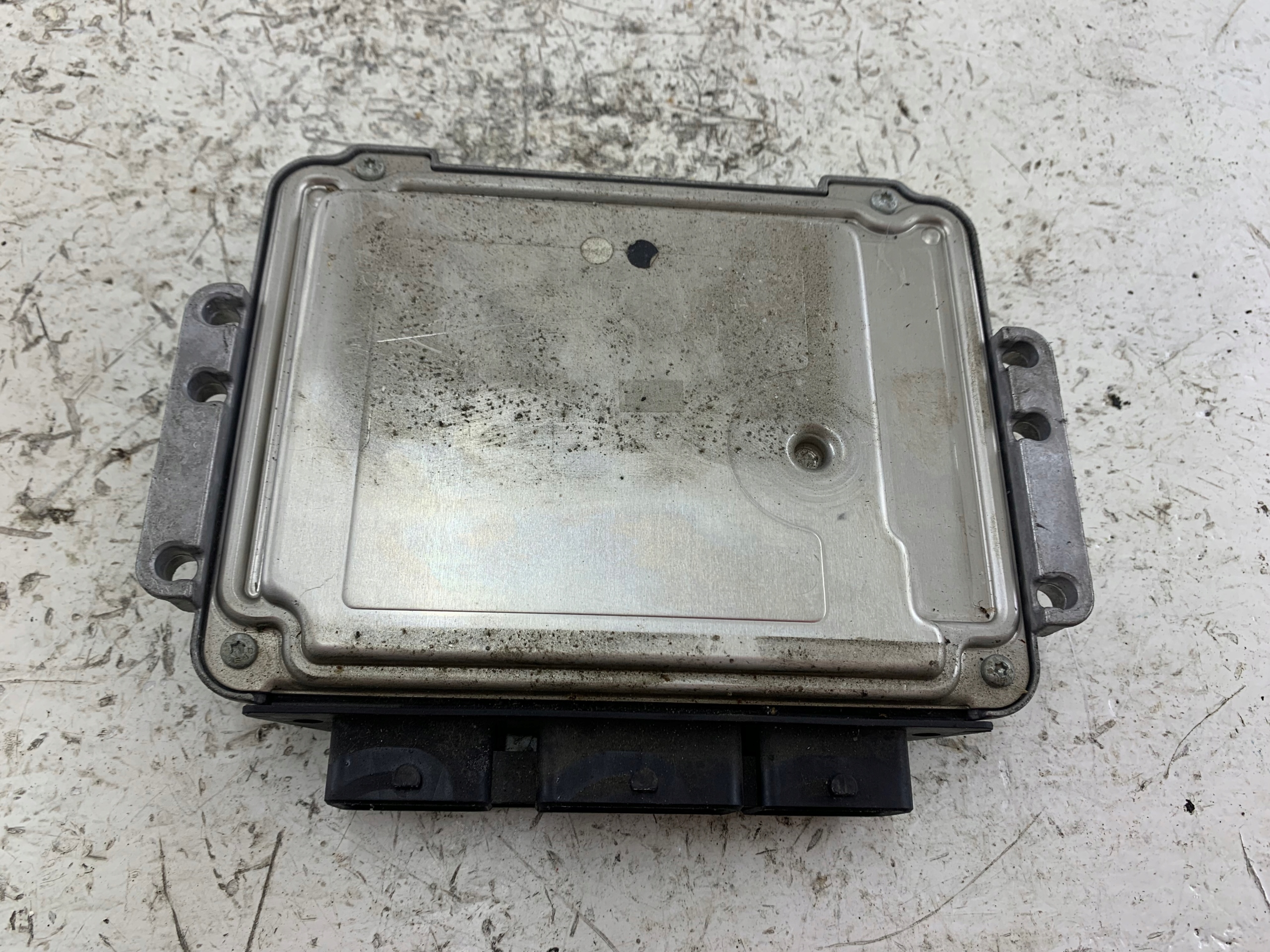 CITROEN C5 II 1.6 HDI control unit of the engine 9656840680